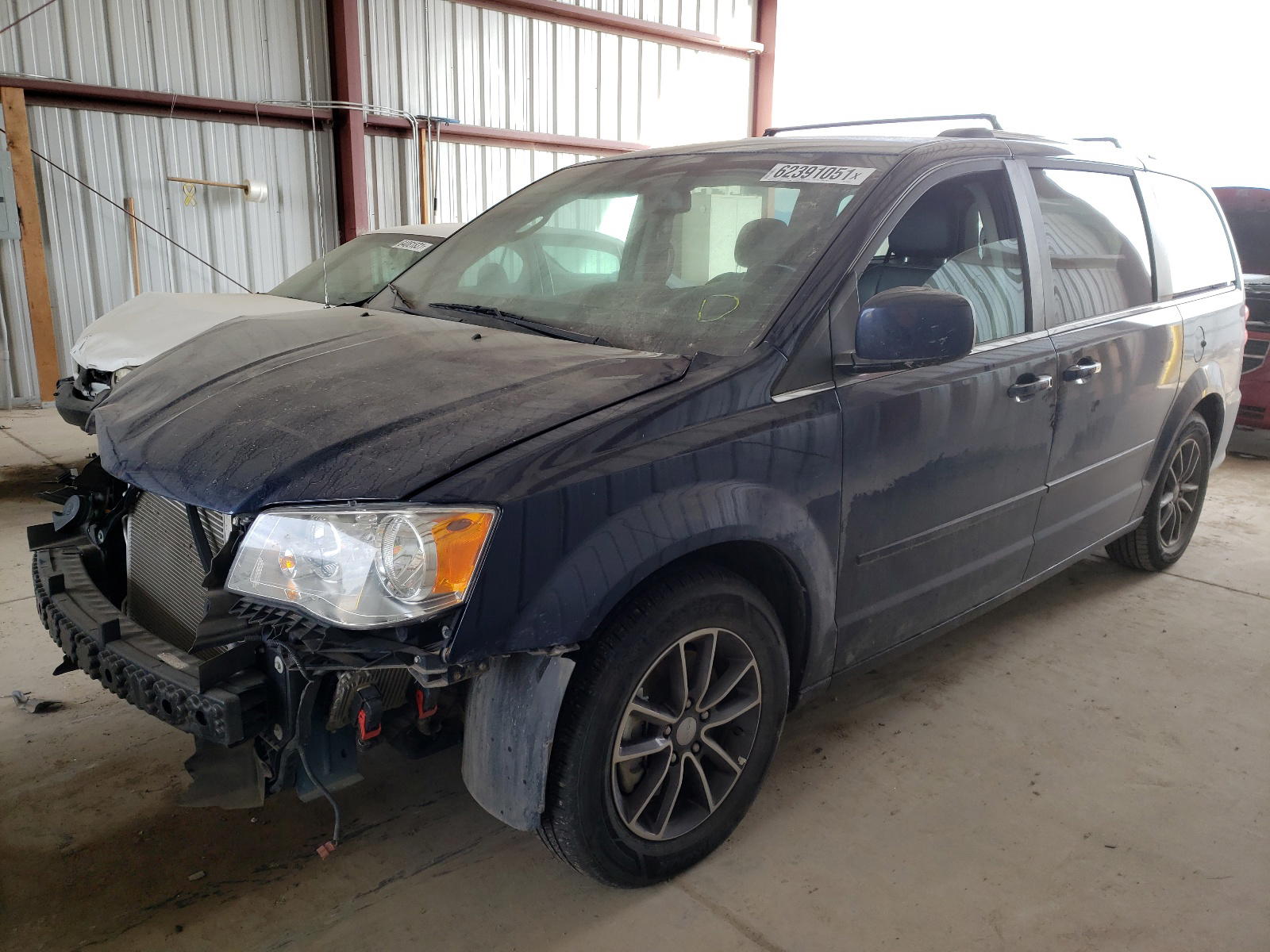 Photo 2 from auction – 2017 DODGE GRAND CARA with VIN 2C4RDGCG2HR808249