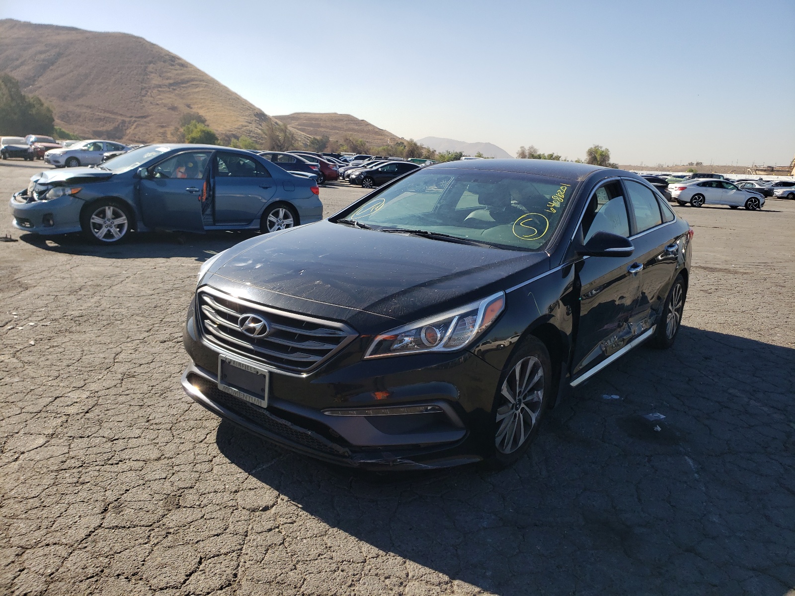 Photo 2 from auction – 2016 HYUNDAI SONATA SPO with VIN 5NPE34AF2GH338150