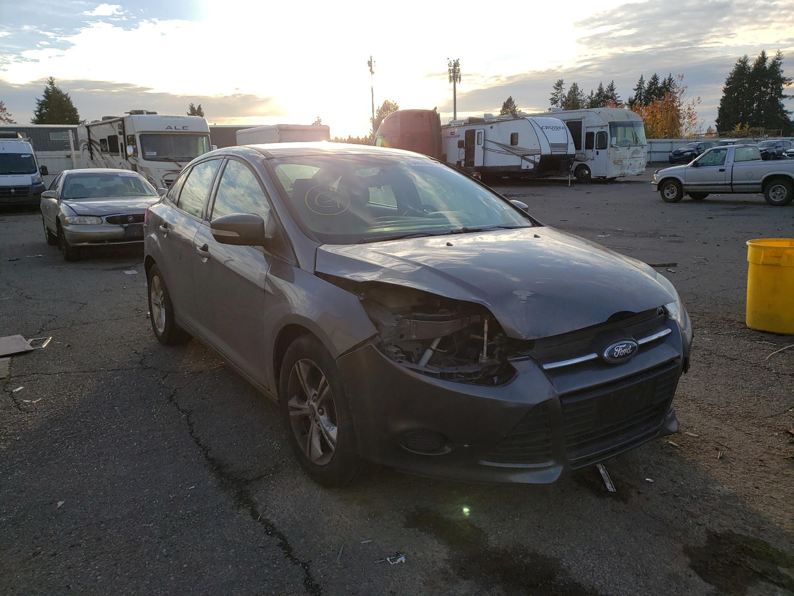 FORD FOCUS SE 2013 with VIN 1FADP3F24DL335134 - Photo from auction