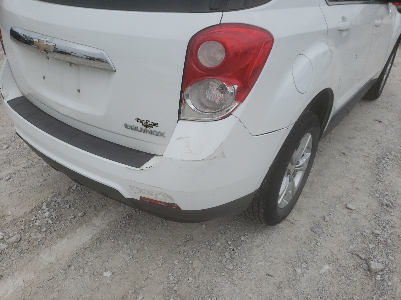 Photo 9 from auction – 2015 CHEVROLET EQUINOX LS with VIN 1GNALAEK9FZ124761