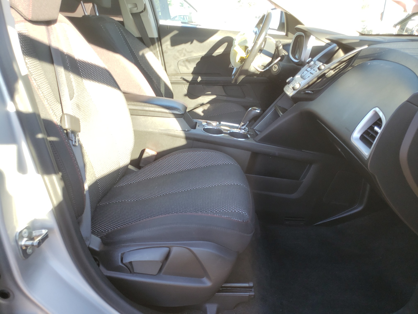 Photo 5 from auction – 2017 CHEVROLET EQUINOX LT with VIN 2GNALCEK5H1513114