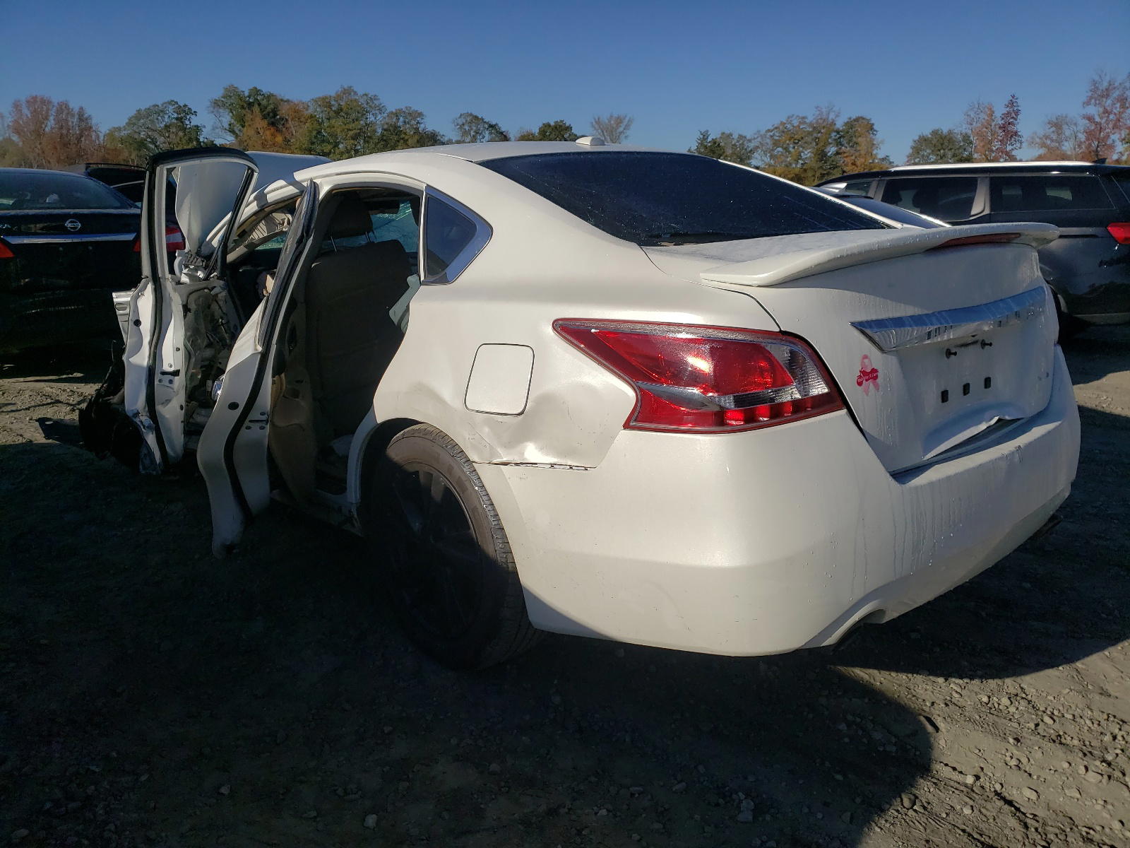 Photo 3 from auction – 2013 NISSAN ALTIMA 2.5 with VIN 1N4AL3AP1DC158253