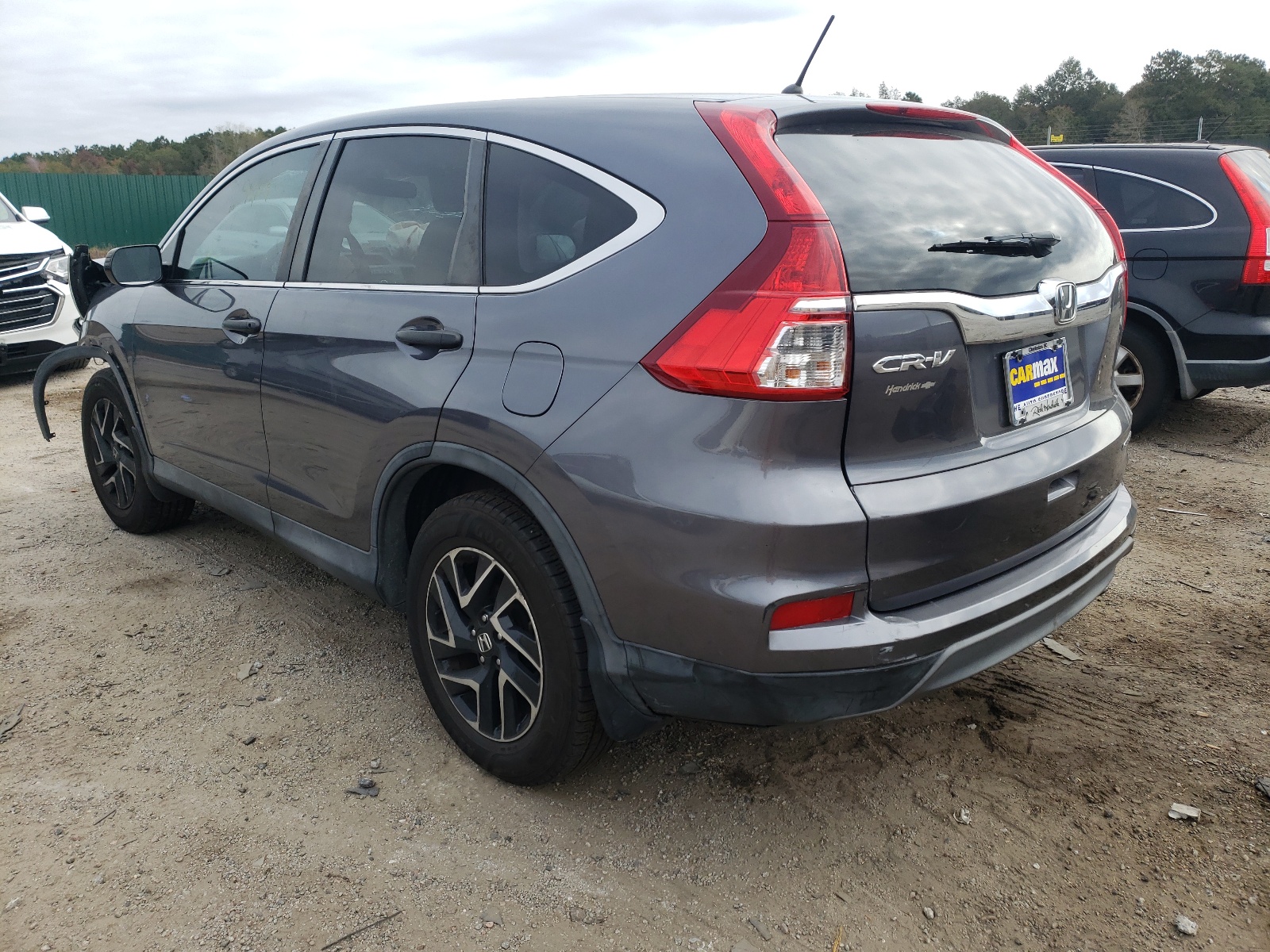 Photo 3 from auction – 2016 HONDA CR-V SE with VIN 2HKRM3H42GH542508