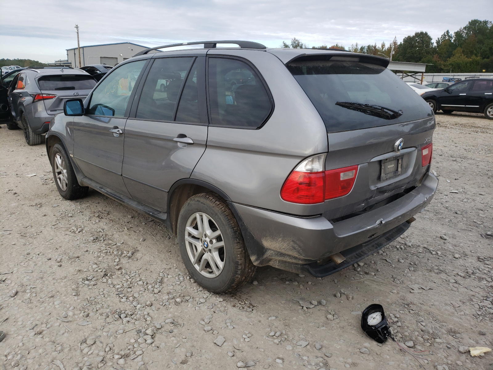 Photo 3 from auction – 2005 BMW X5 3.0I with VIN 5UXFA13525LY01182