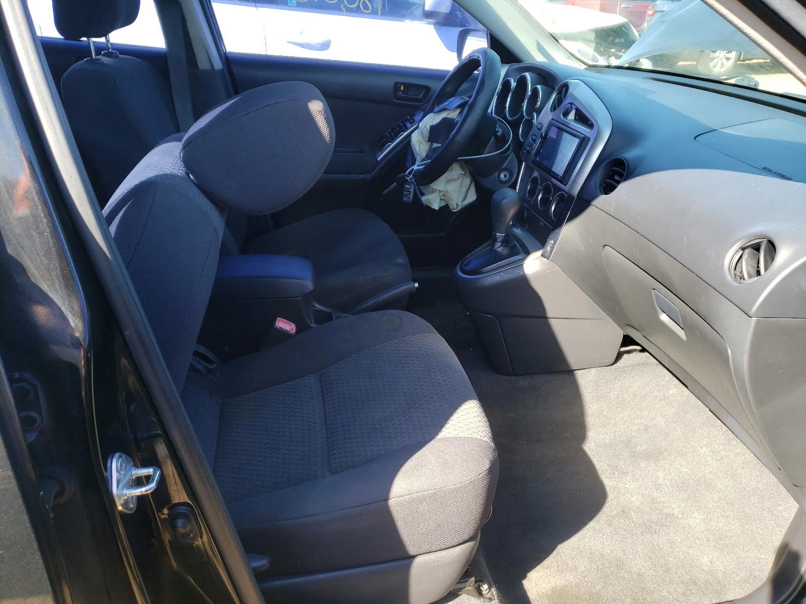 Photo 5 from auction – 2007 TOYOTA COROLLA MA with VIN 2T1KR32EX7C640404