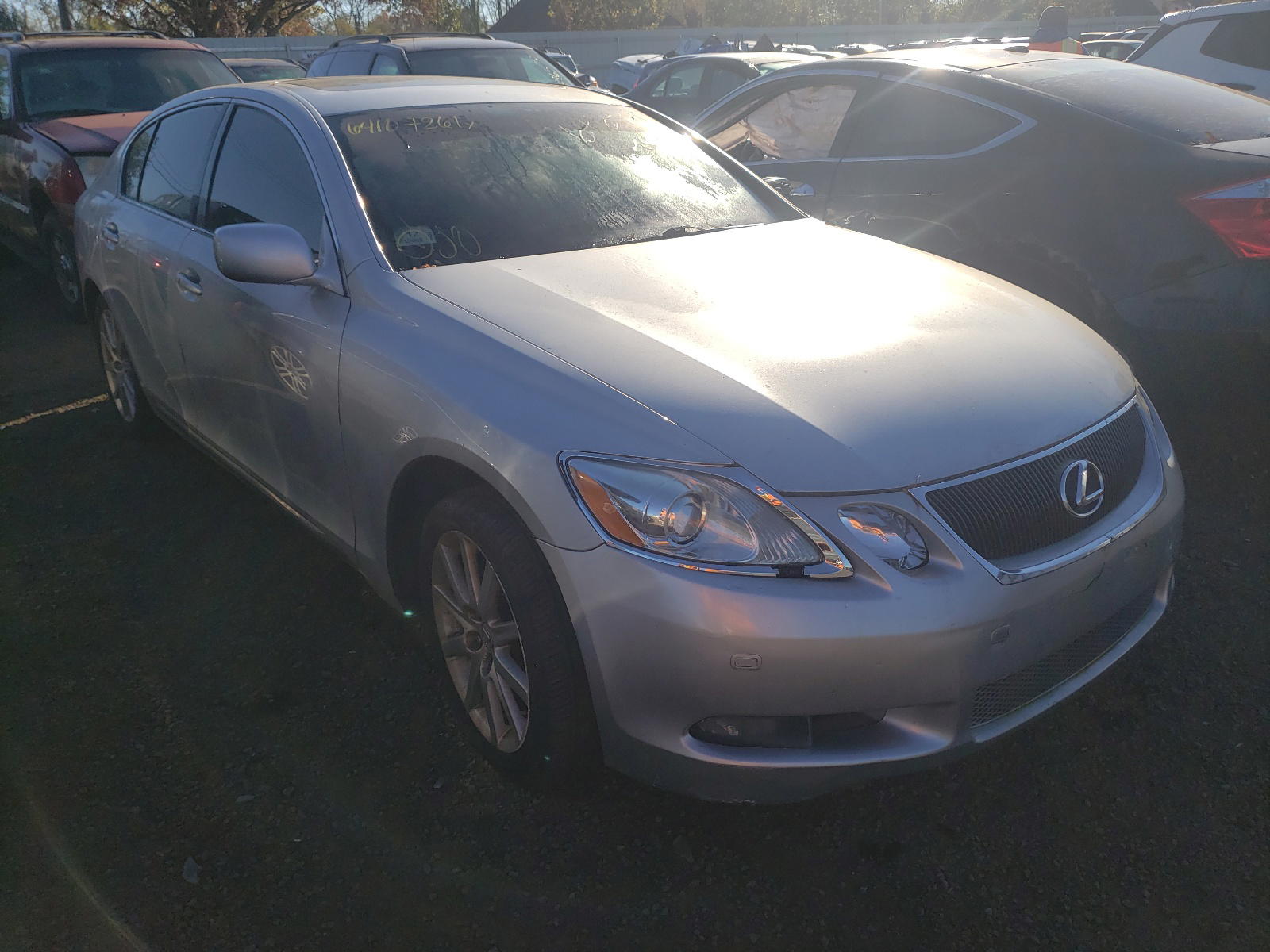 LEXUS GS 300 2006 with VIN JTHCH96S760017761 - Photo from auction