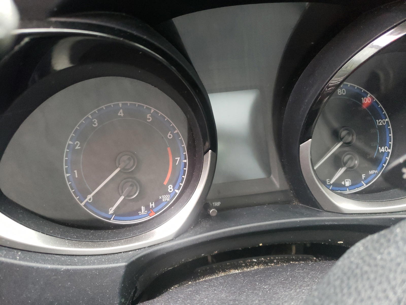 Photo 8 from auction – 2015 TOYOTA COROLLA L with VIN 2T1BURHE3FC247223