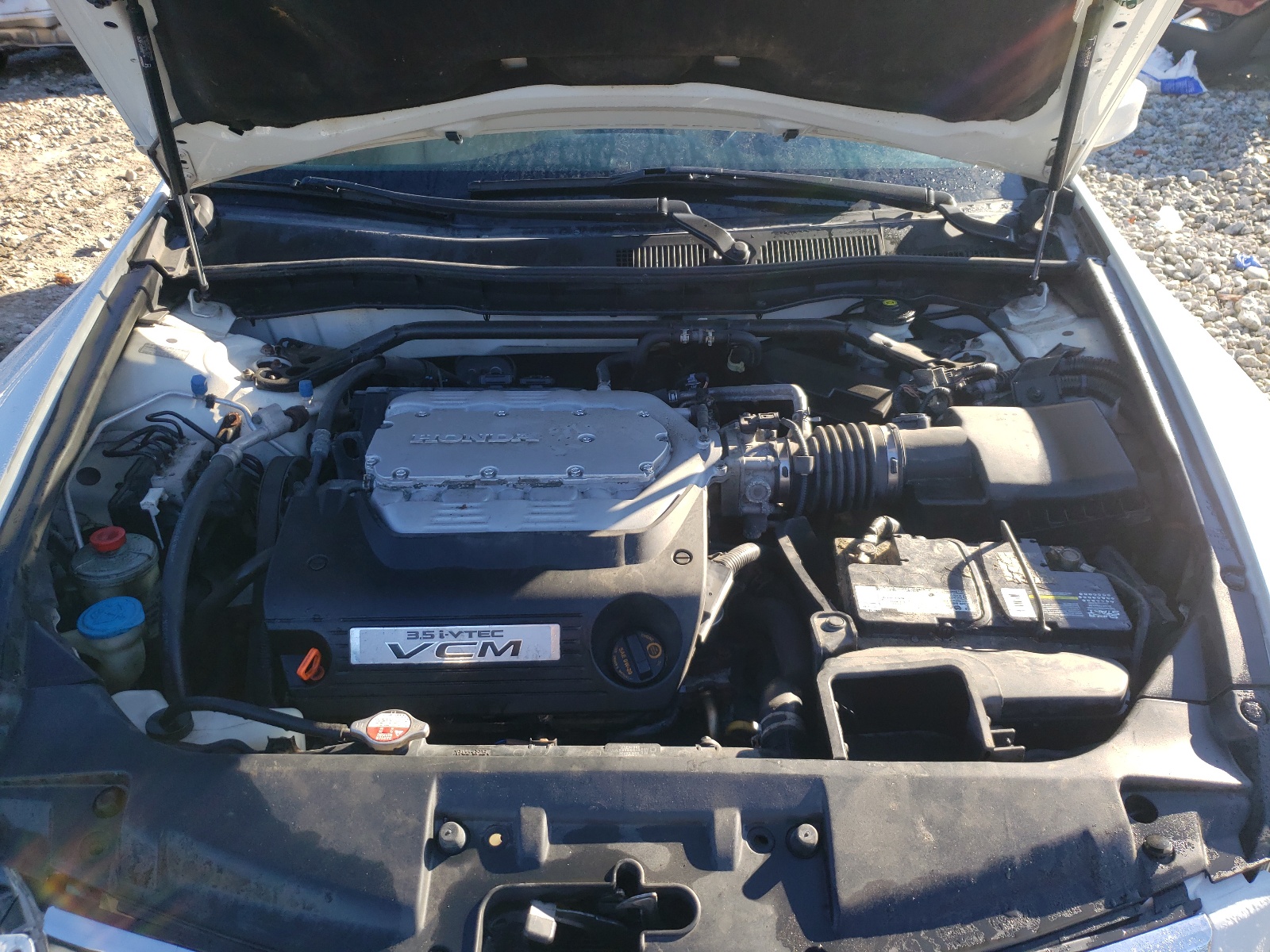 Photo 7 from auction – 2011 HONDA ACCORD EXL with VIN 1HGCP3F85BA032660