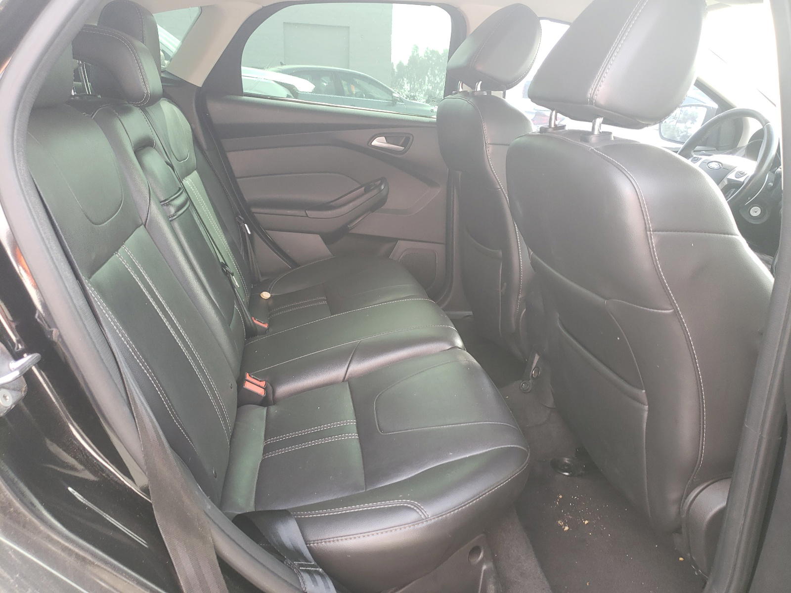 Photo 6 from auction – 2013 FORD FOCUS with VIN 1FADP3K27DL139307