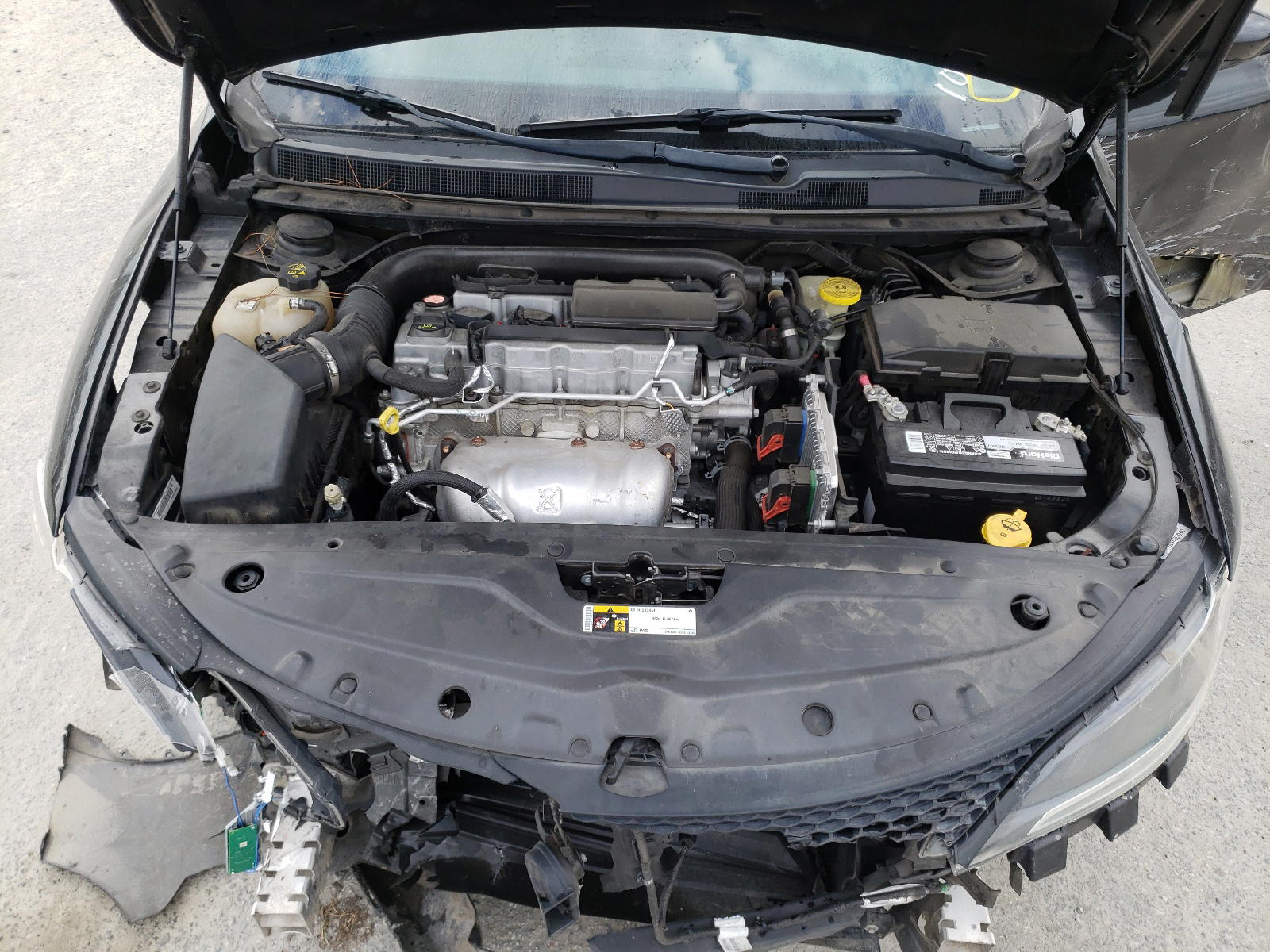 Photo 7 from auction – 2017 CHRYSLER 200 LX with VIN 1C3CCCFB3HN504947