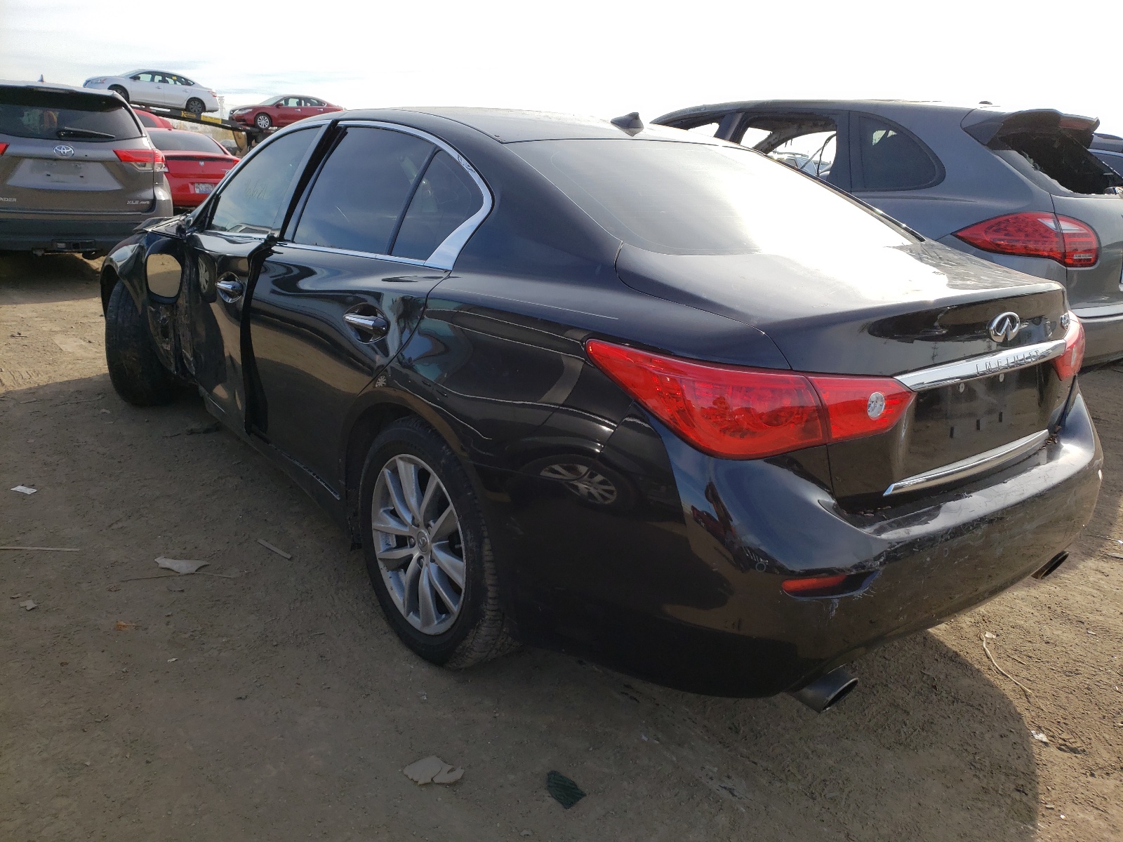 Photo 3 from auction – 2016 INFINITI Q50 PREMIU with VIN JN1EV7AP3GM305090