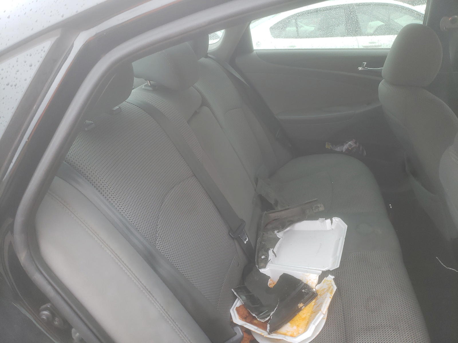 Photo 6 from auction – 2012 HYUNDAI SONATA GLS with VIN 5NPEB4AC8CH407166