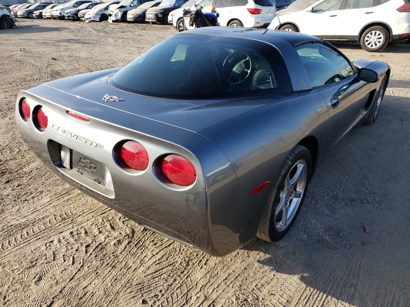 Photo 4 from auction – 2003 CHEVROLET CORVETTE with VIN 1G1YY22G235103518