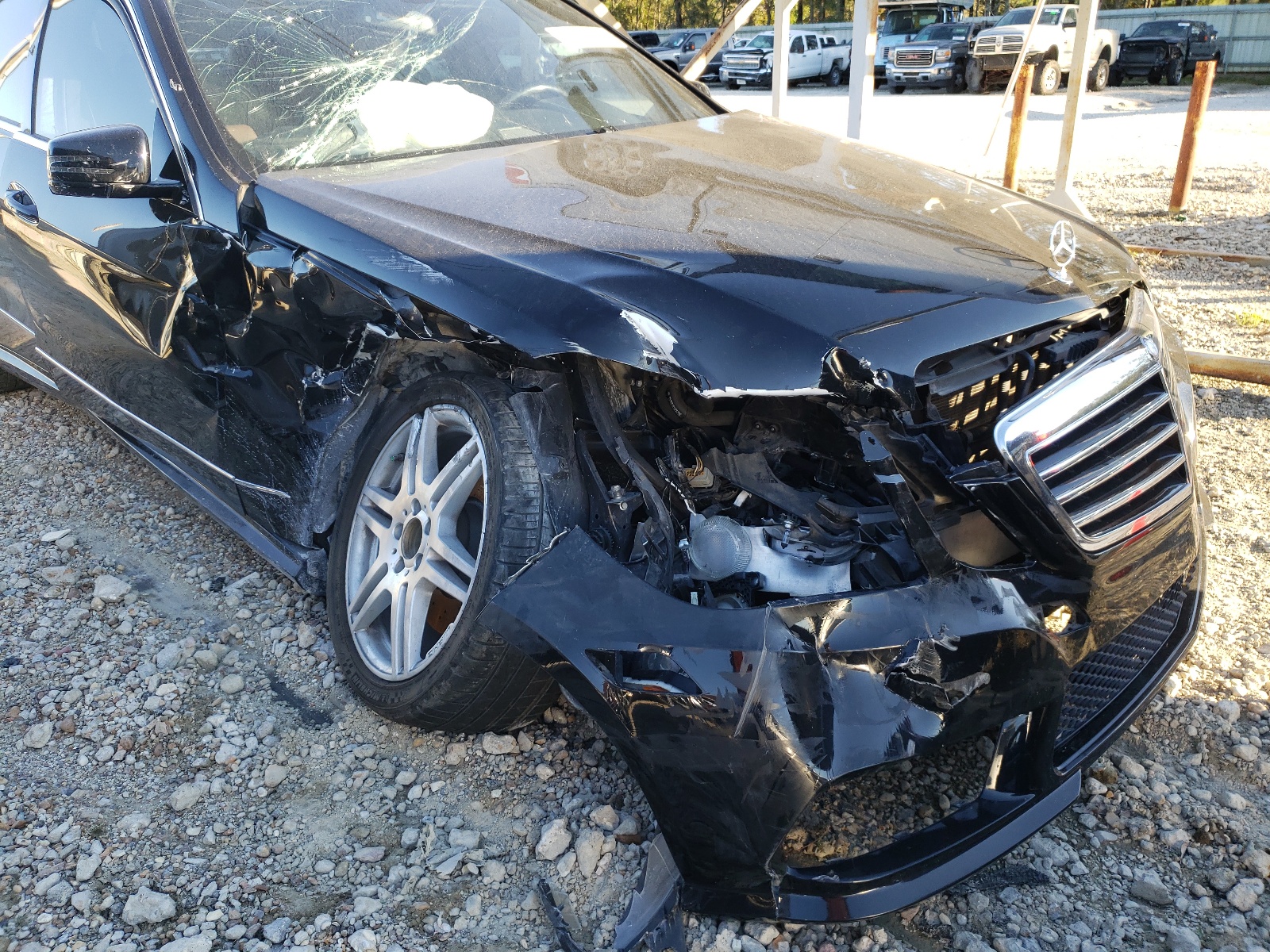 Photo 9 from auction – 2010 MERCEDES-BENZ E 350 with VIN WDDHF5GB0AA114247