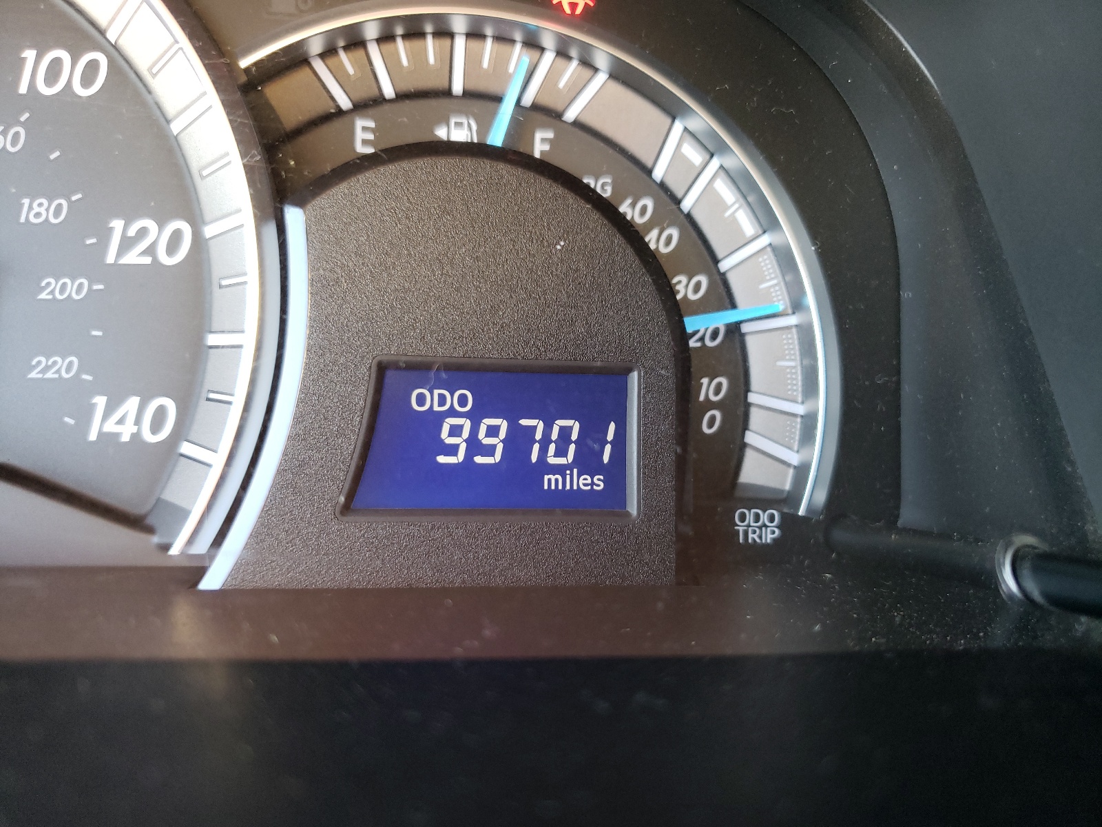 Zdjęcie 8 z aukcji – 2012 TOYOTA CAMRY BASE z VIN 4T1BF1FK7CU535891