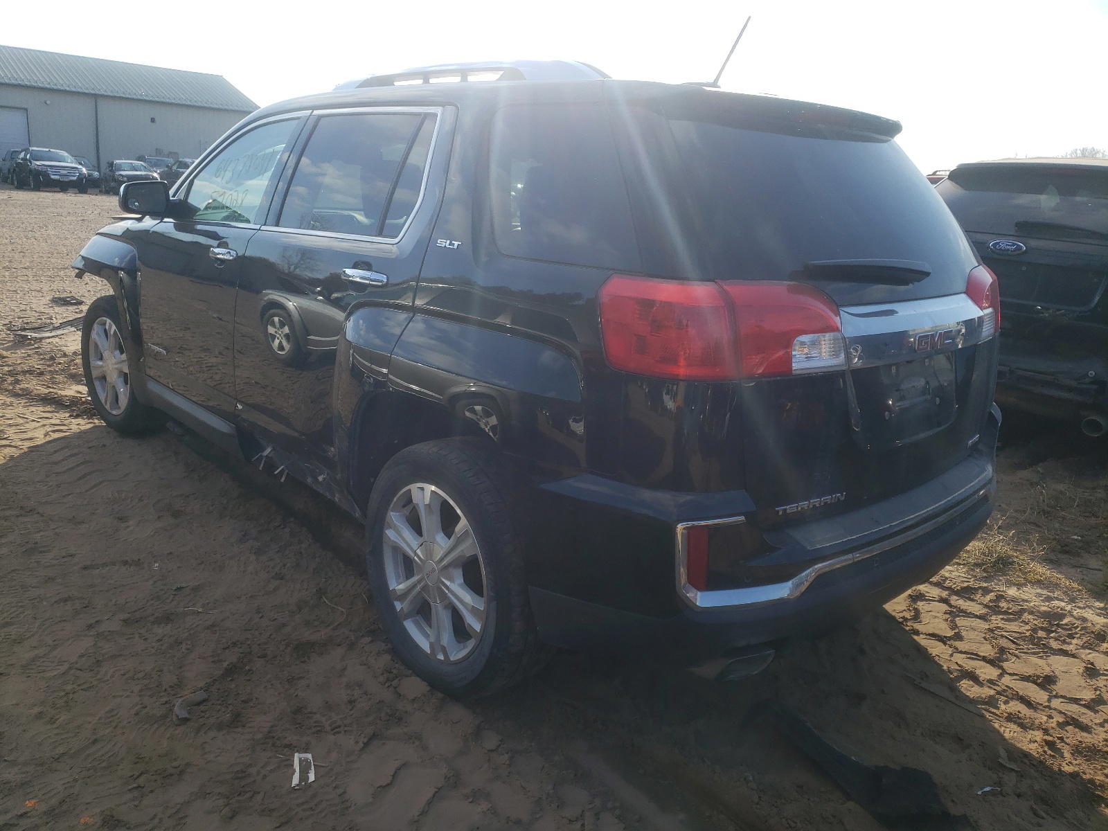 Photo 3 from auction – 2017 GMC TERRAIN SL with VIN 2GKFLUE32H6172808