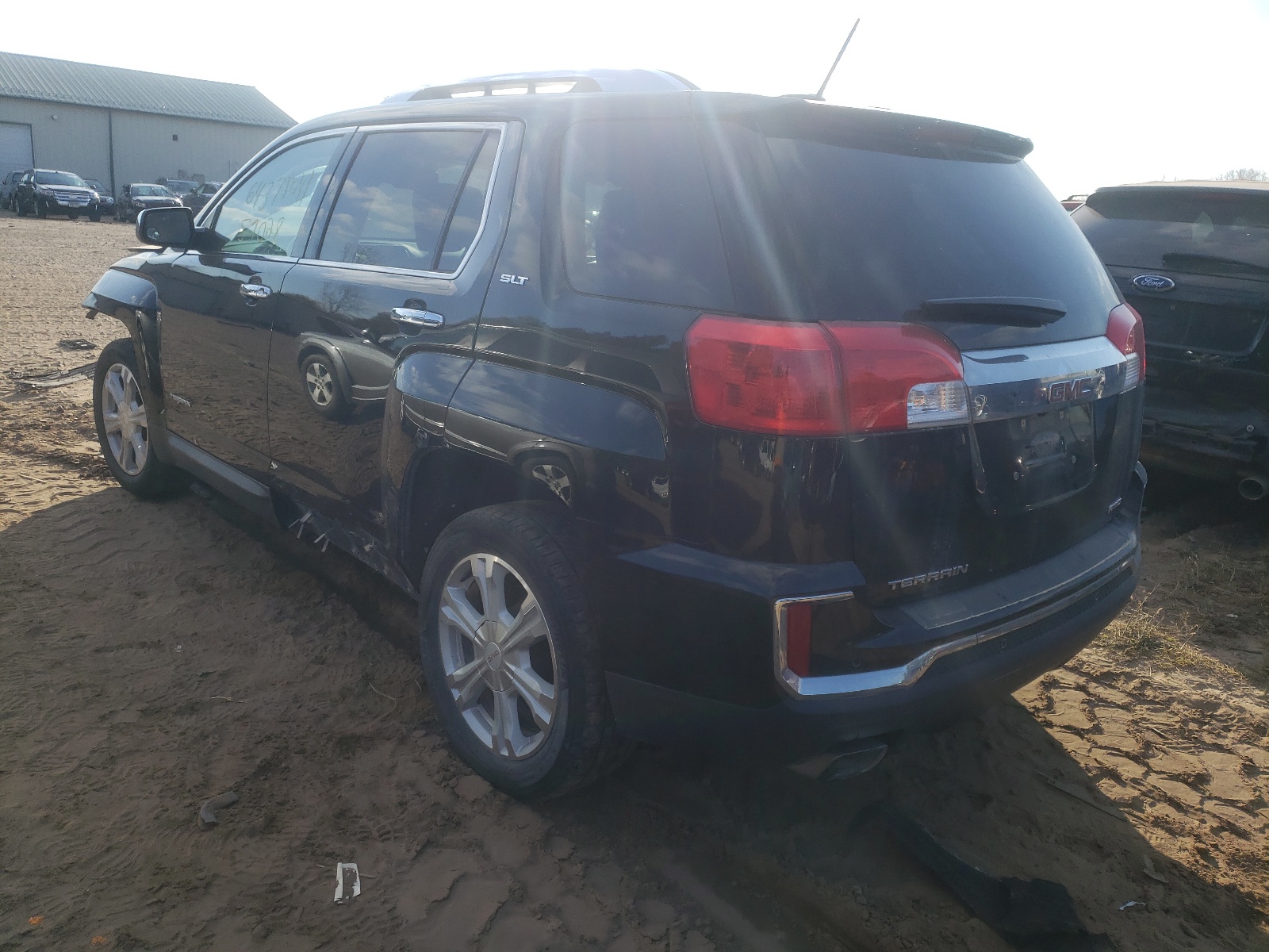 صورة رقم 3 من المزاد - 2017 GMC TERRAIN SL مع VIN 2GKFLUE32H6172808