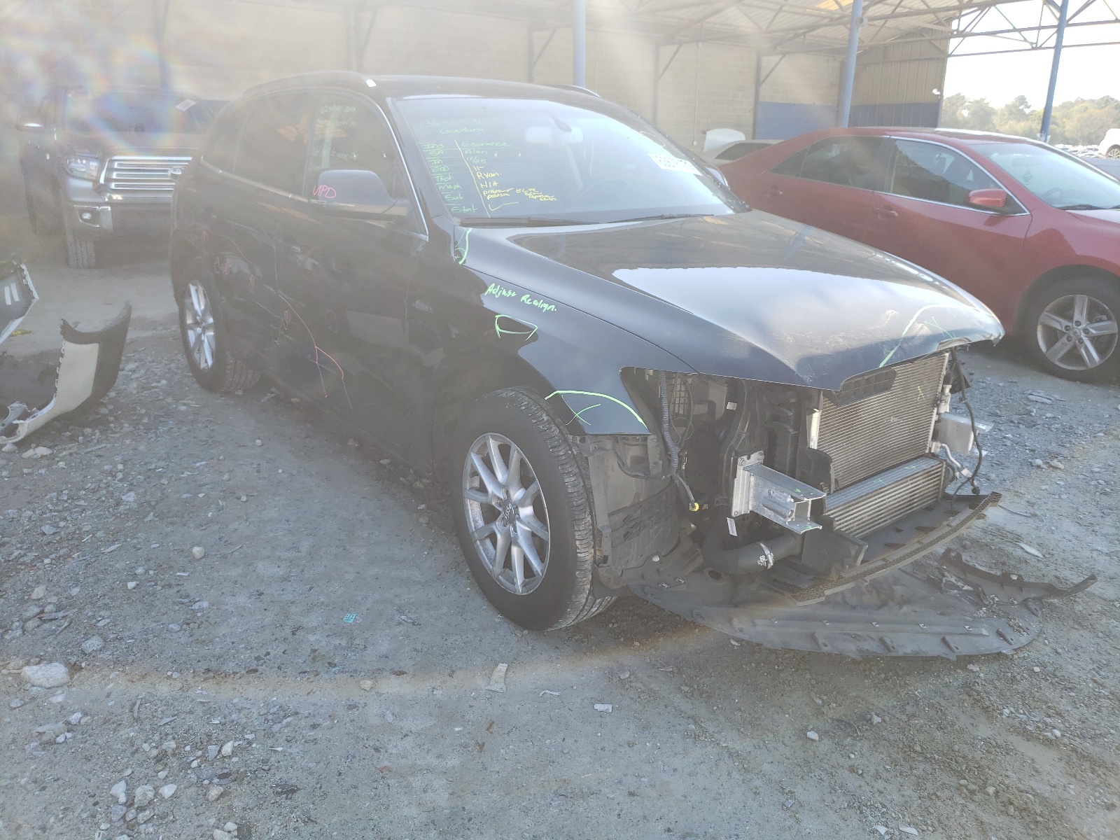 Фото 1 с аукциона – 2012 AUDI Q5 PREMIUM с VIN WA1LFAFP0CA061766