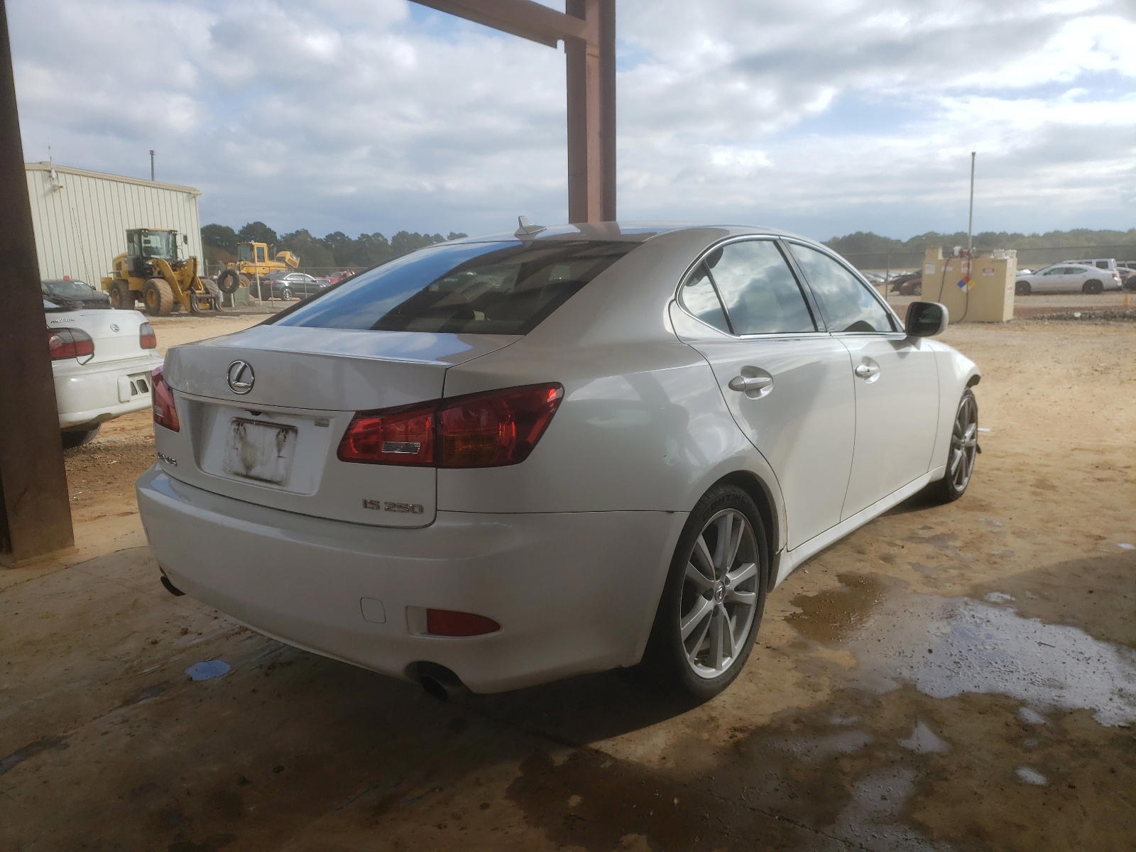 Photo 4 from auction – 2007 LEXUS IS 250 with VIN JTHBK262572042085