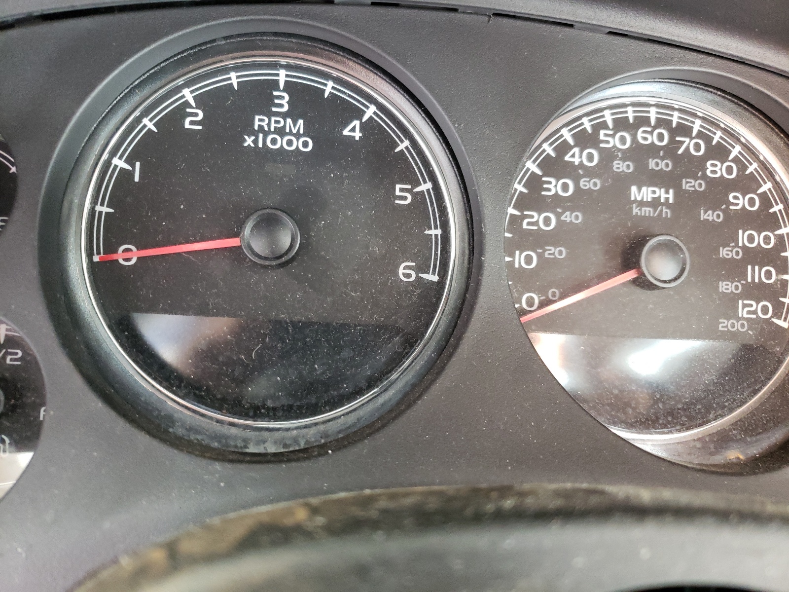 Photo 8 from auction – 2007 CHEVROLET AVALANCHE with VIN 3GNEC12J17G174536