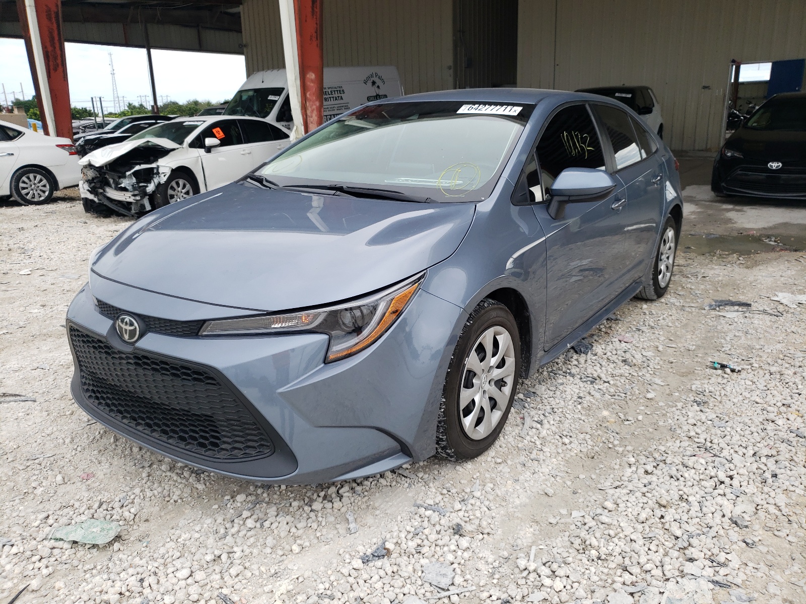 Photo 2 from auction – 2020 TOYOTA COROLLA LE with VIN 5YFEPRAE7LP081038