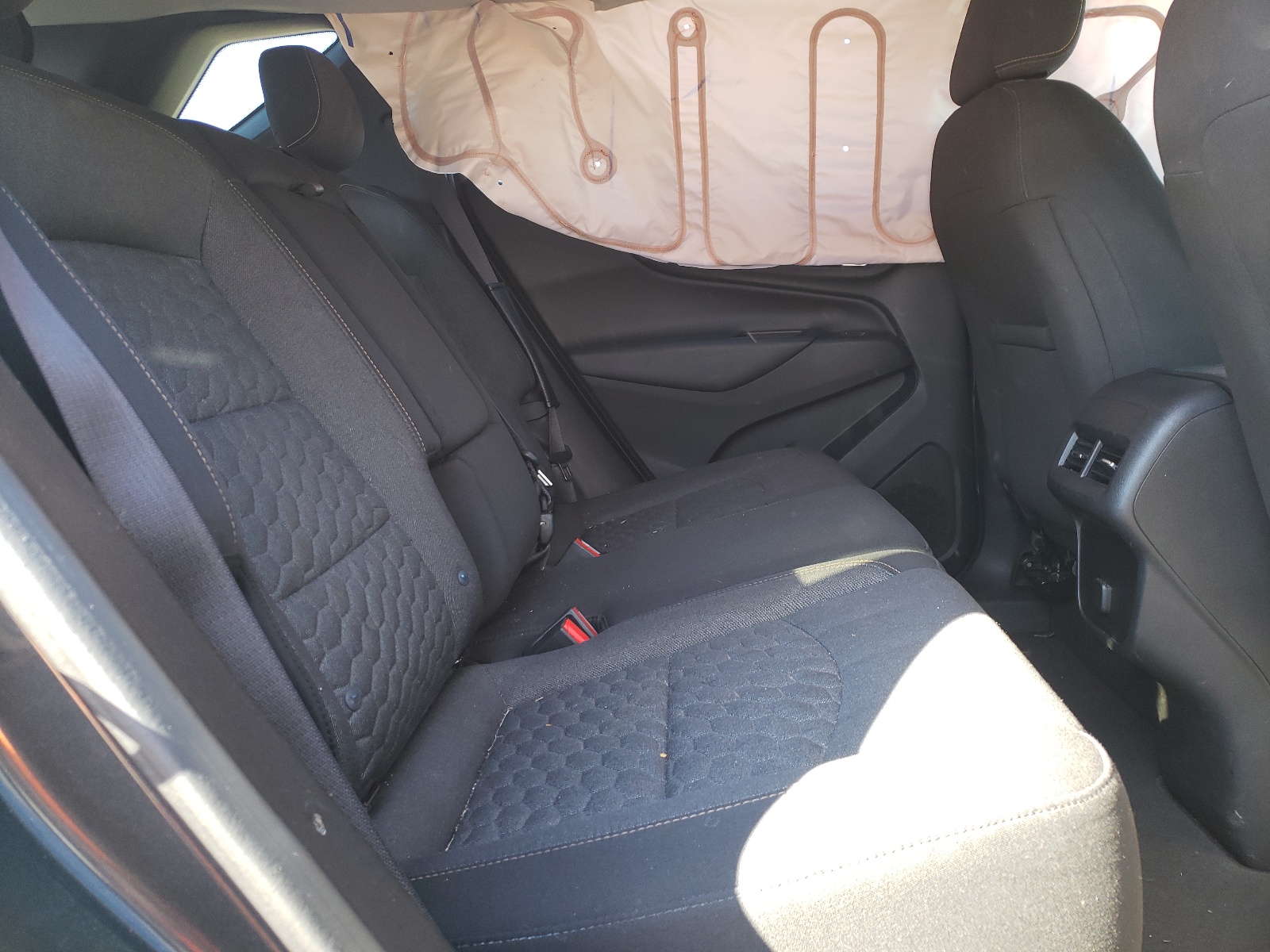 Photo 6 from auction – 2018 CHEVROLET EQUINOX LT with VIN 2GNAXJEV8J6312559