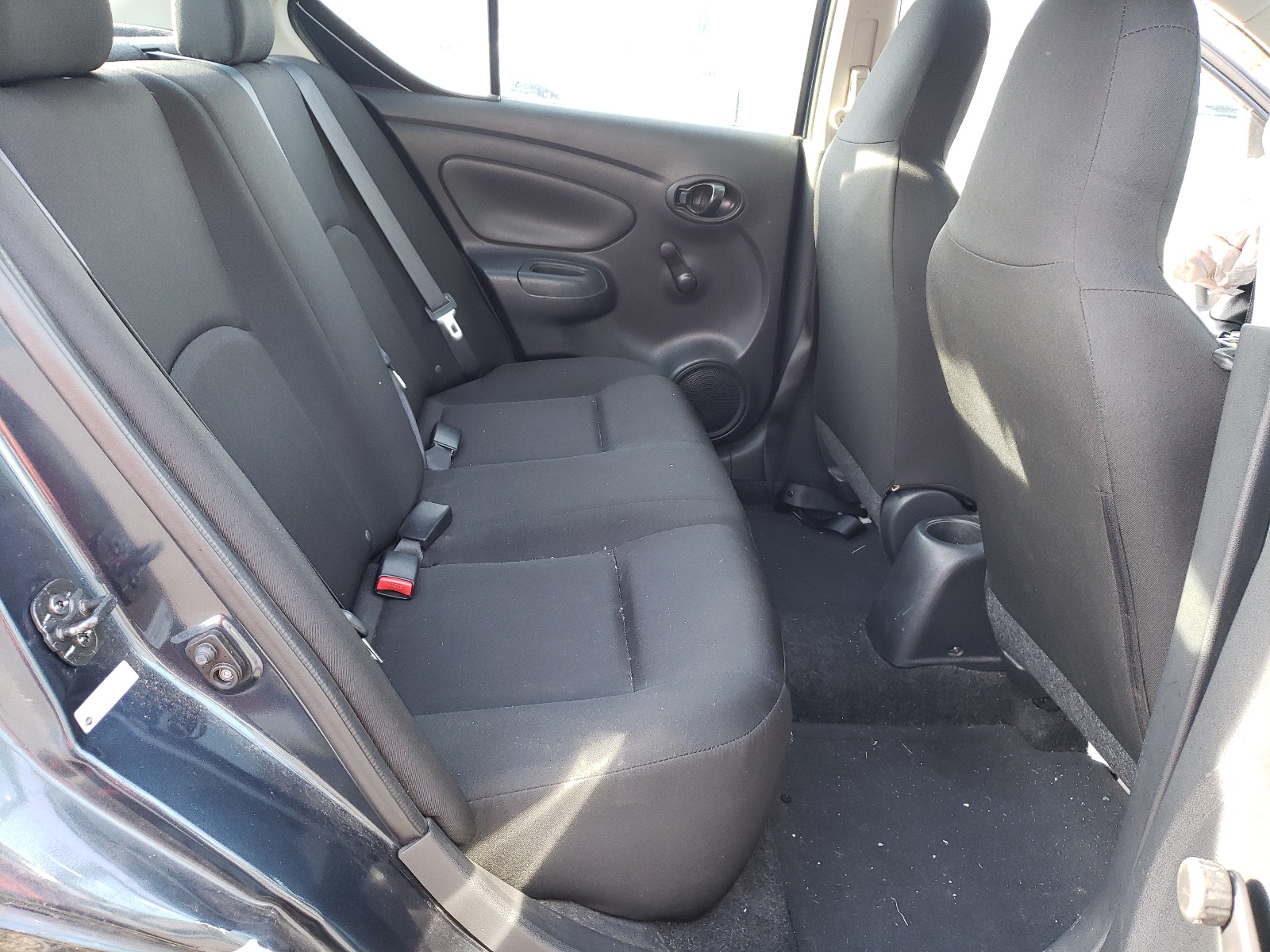 Photo 6 from auction – 2016 NISSAN VERSA S with VIN 3N1CN7AP6GL913980