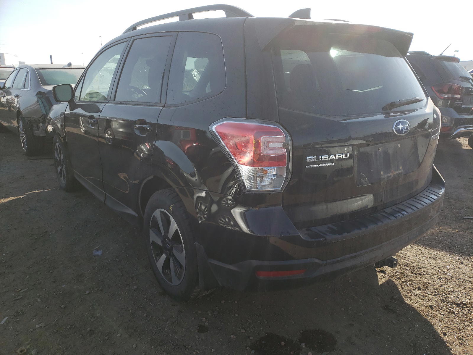 Photo 3 from auction – 2018 SUBARU FORESTER 2 with VIN JF2SJAEC6JH592314