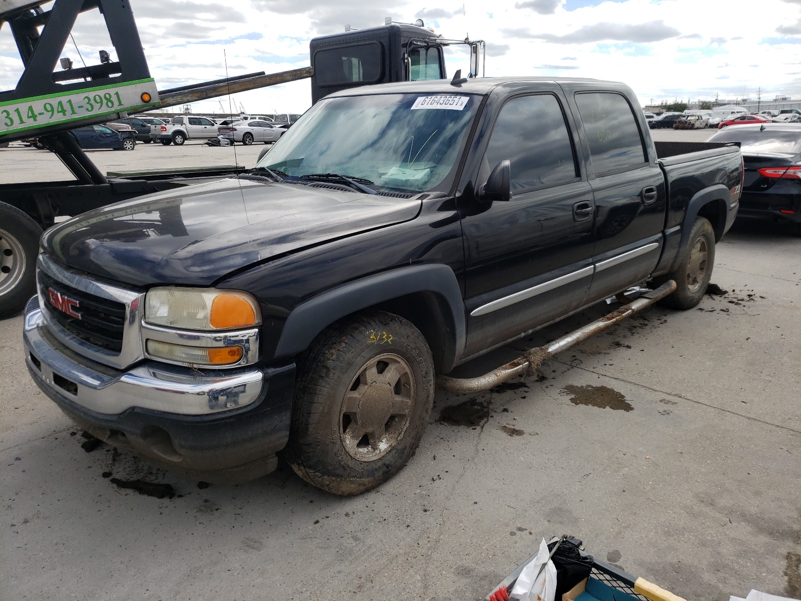 Photo 2 from auction – 2006 GMC NEW SIERRA with VIN 2GTEK13T161223074