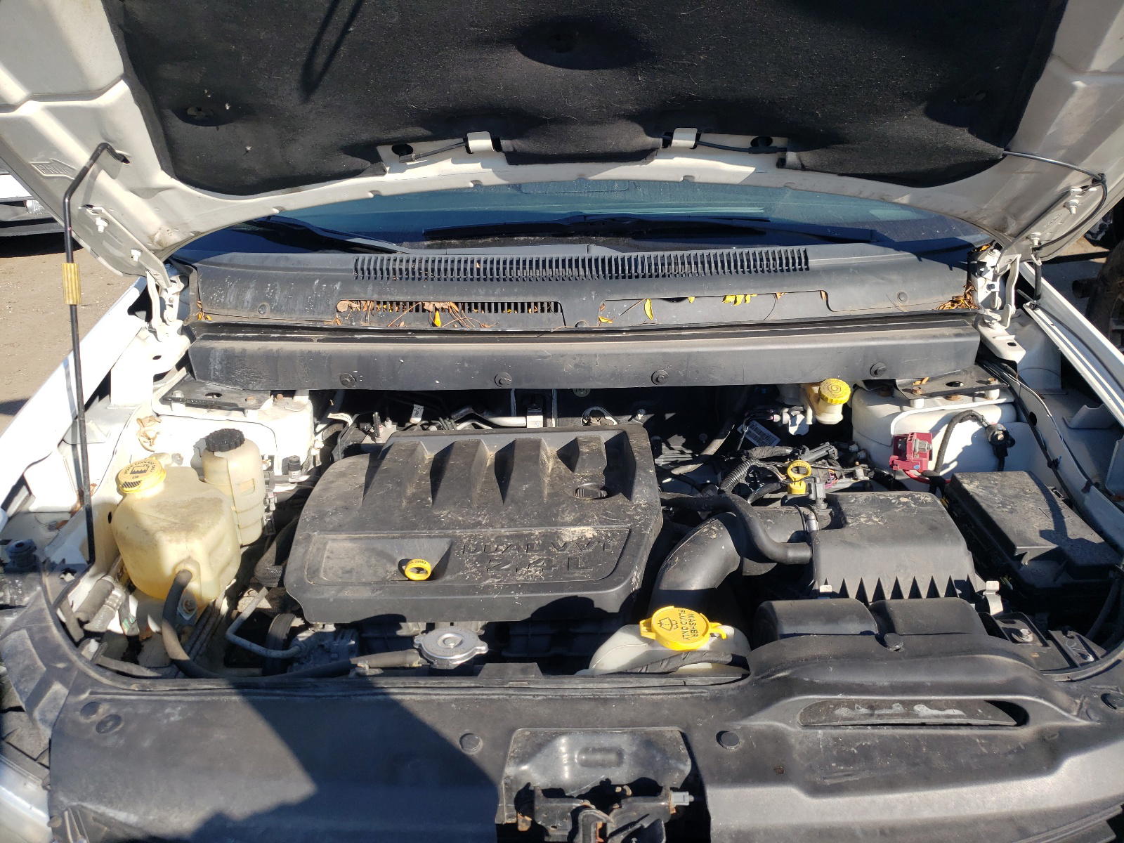 Photo 7 from auction – 2010 DODGE JOURNEY SE with VIN 3D4PG4FB2AT199117