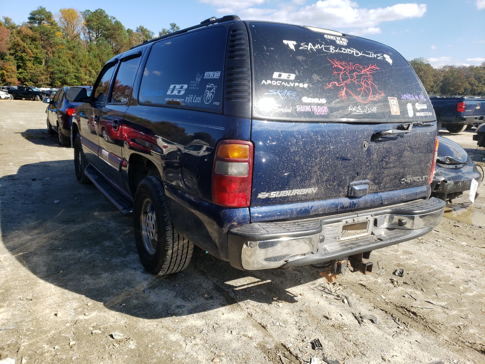 Photo 3 from auction – 2002 CHEVROLET SUBURBAN K with VIN 1GNFK16Z32J248036