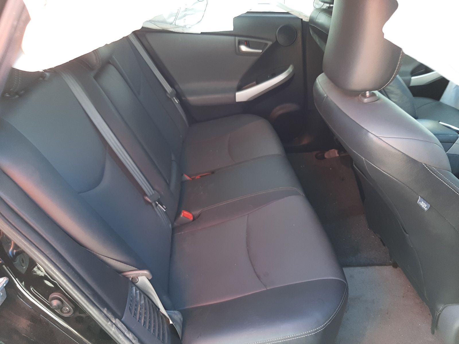 Photo 6 from auction – 2014 TOYOTA PRIUS with VIN JTDKN3DU5E1793225