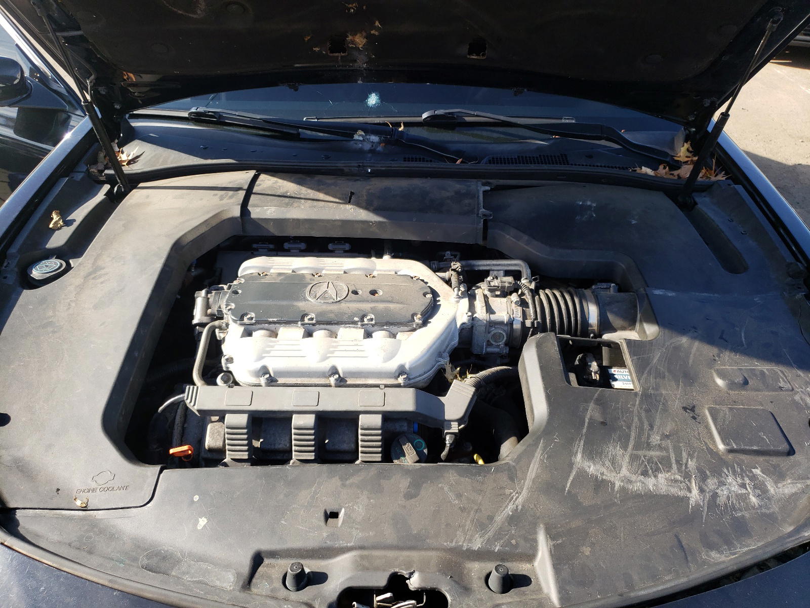 Photo 7 from auction – 2014 ACURA TL TECH with VIN 19UUA9F55EA001430