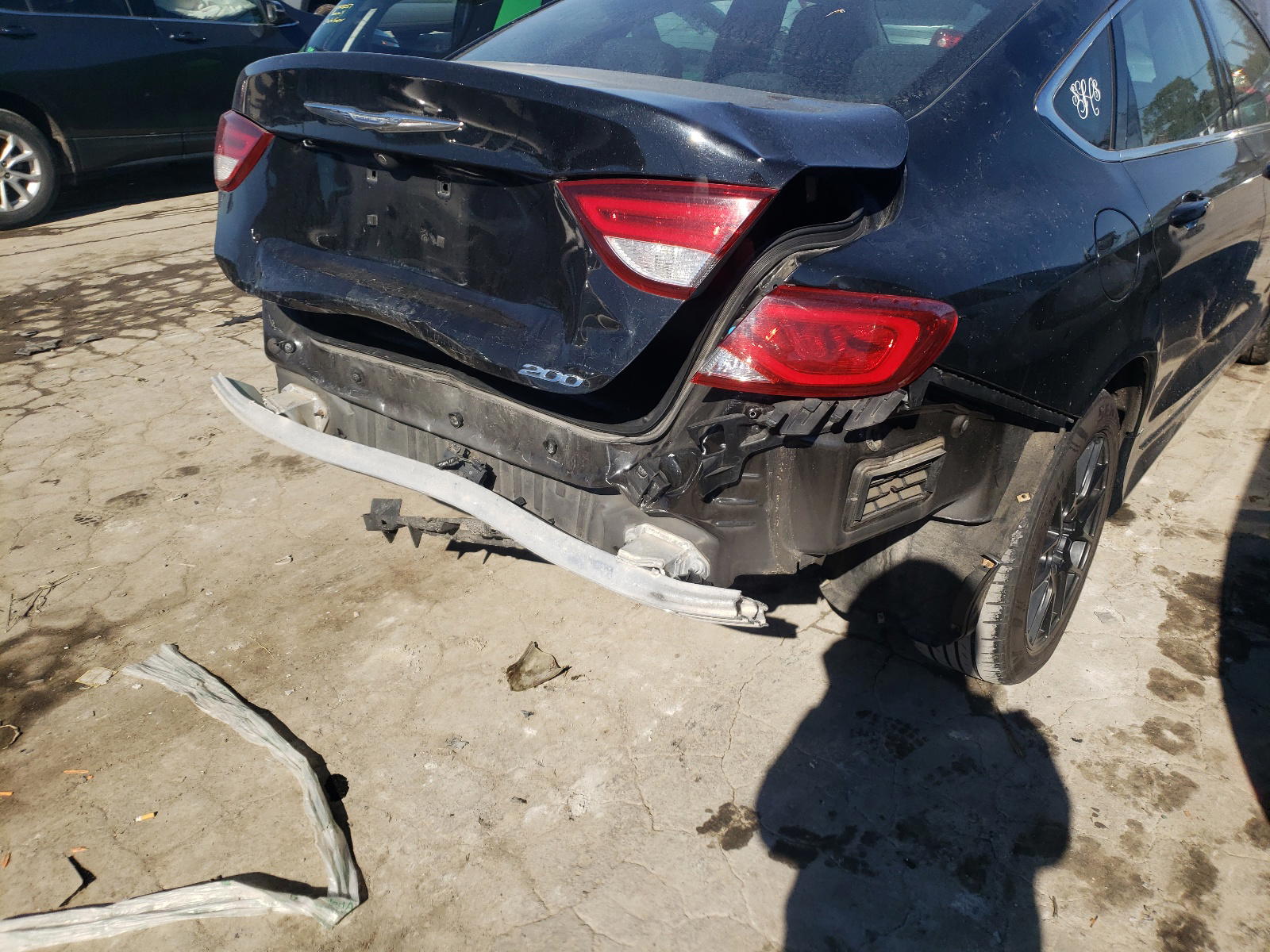 Photo 9 from auction – 2016 CHRYSLER 200 LIMITE with VIN 1C3CCCAB2GN139165