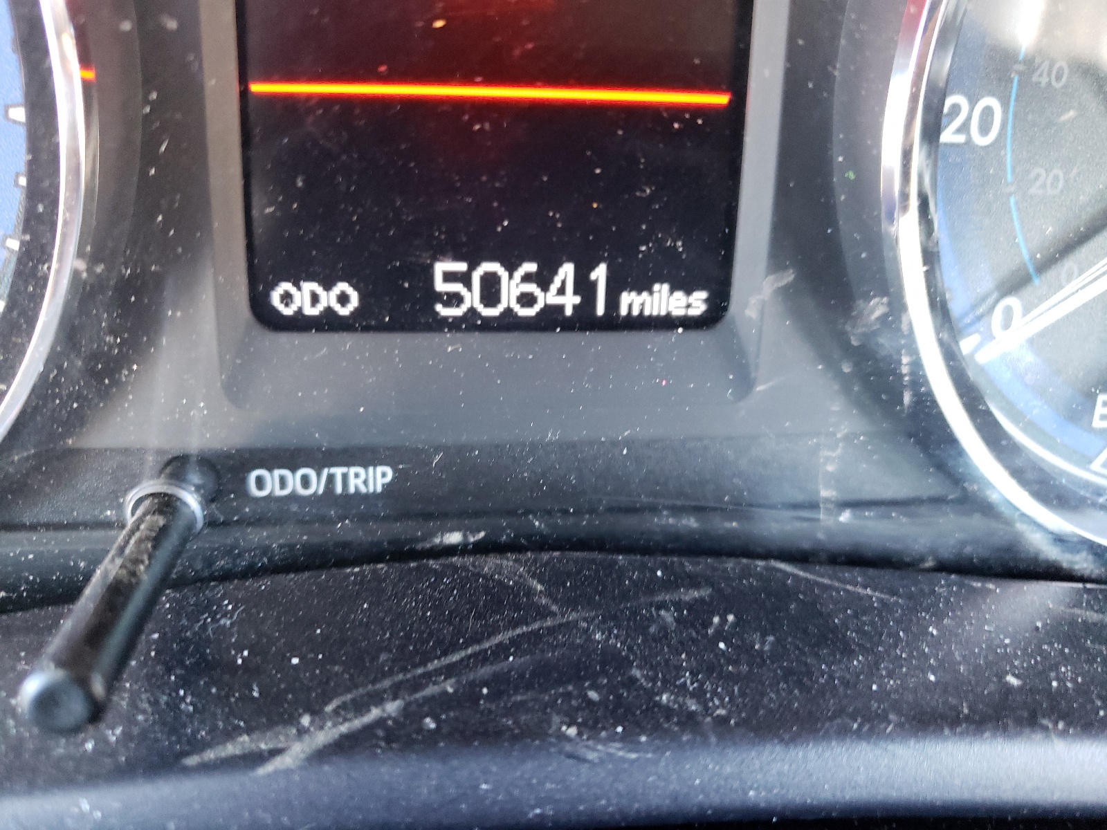Photo 8 from auction – 2019 TOYOTA COROLLA L with VIN 5YFBURHE0KP896827
