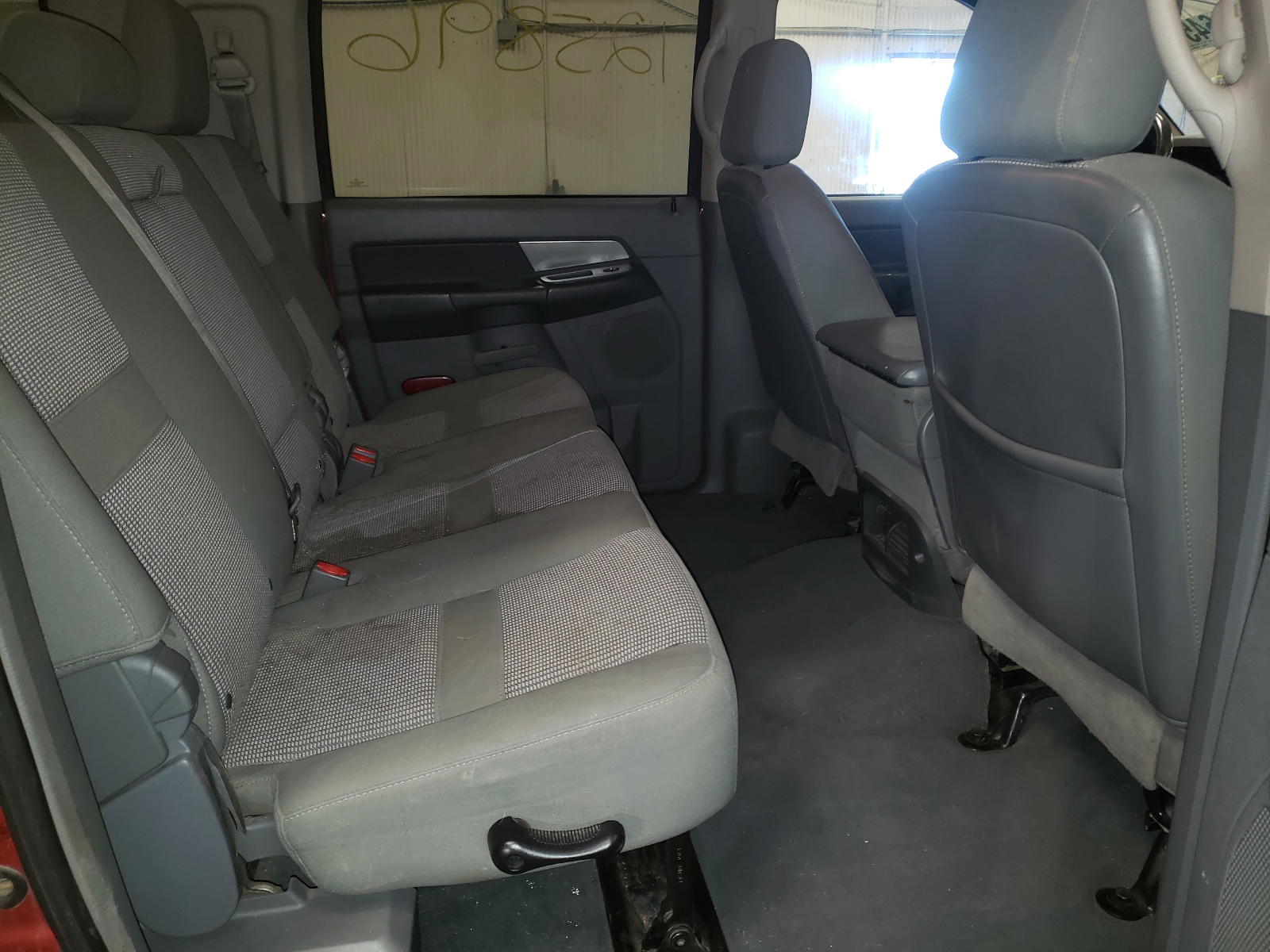 Photo 6 from auction – 2007 DODGE RAM 1500 with VIN 3D7KS19D57G750293