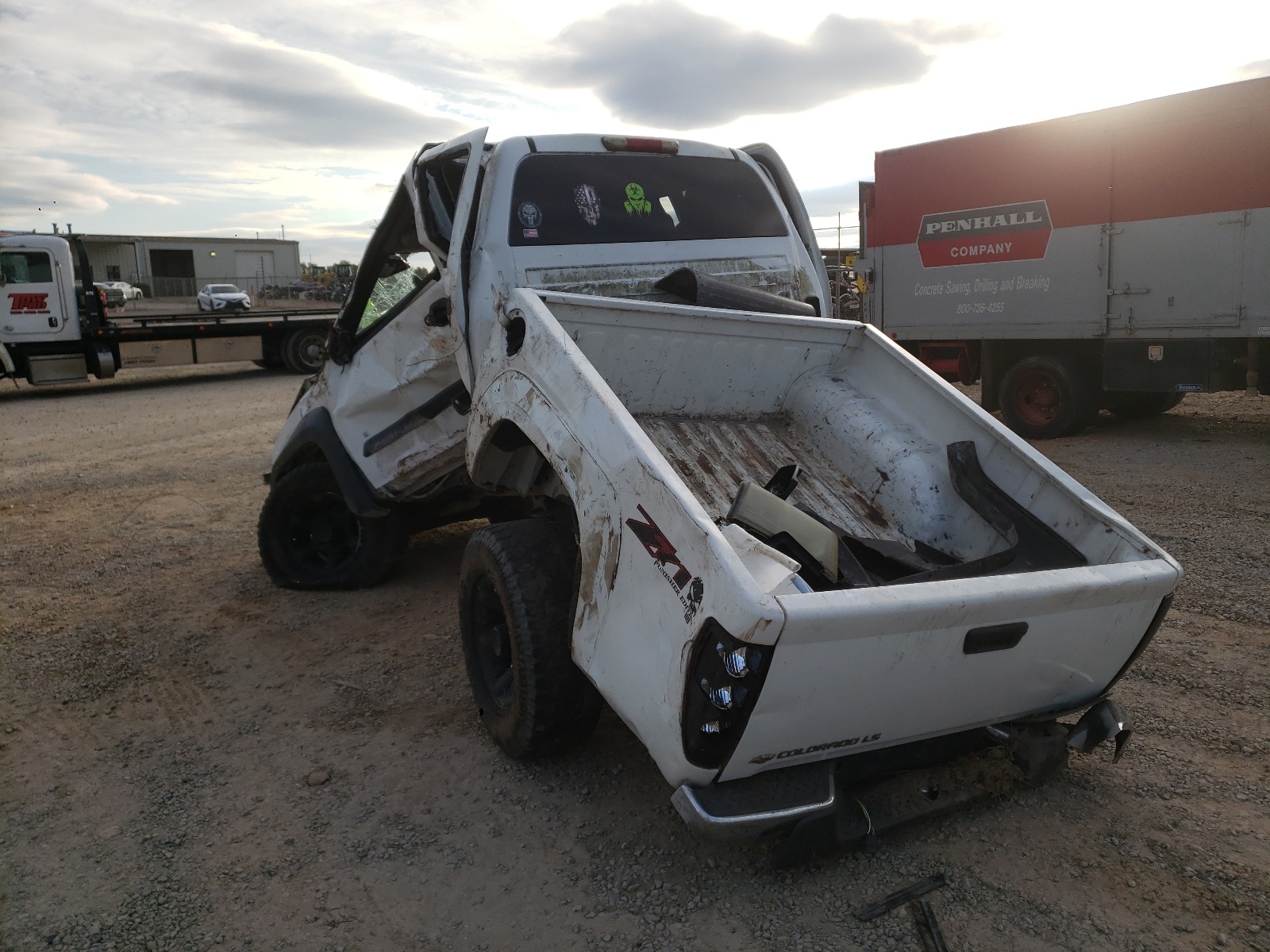 Photo 3 from auction – 2006 CHEVROLET COLORADO with VIN 1GCDS136368136845