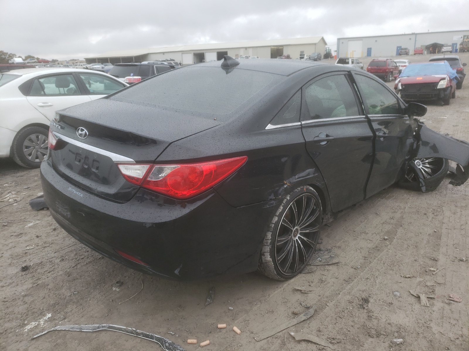 Фото 4 с аукциона – 2012 HYUNDAI SONATA GLS с VIN 5NPEB4AC8CH407166