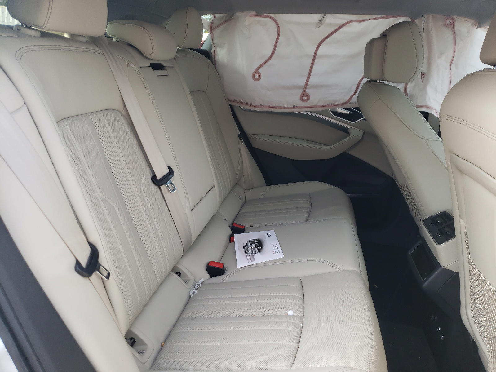 Photo 6 from auction – 2019 AUDI E-TRON PRE with VIN WA1LAAGE4KB009514