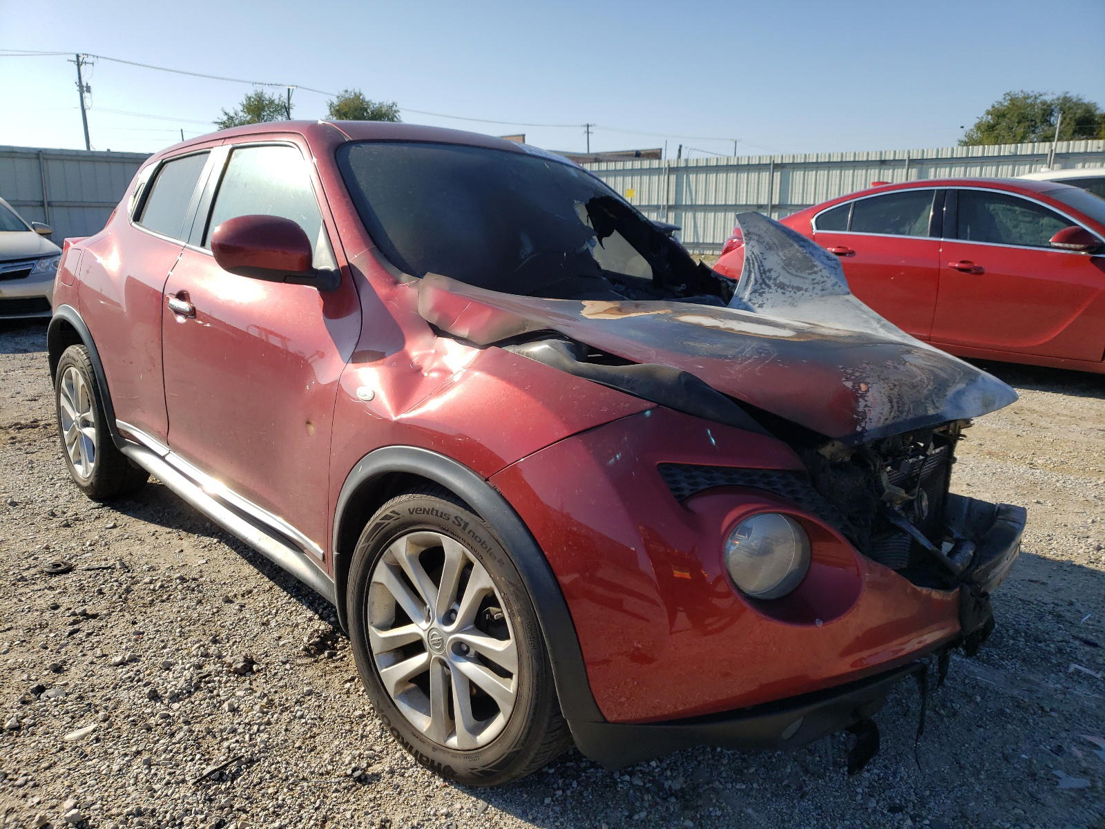 NISSAN JUKE S 2012 with VIN JN8AF5MV8CT108346 - Photo from auction