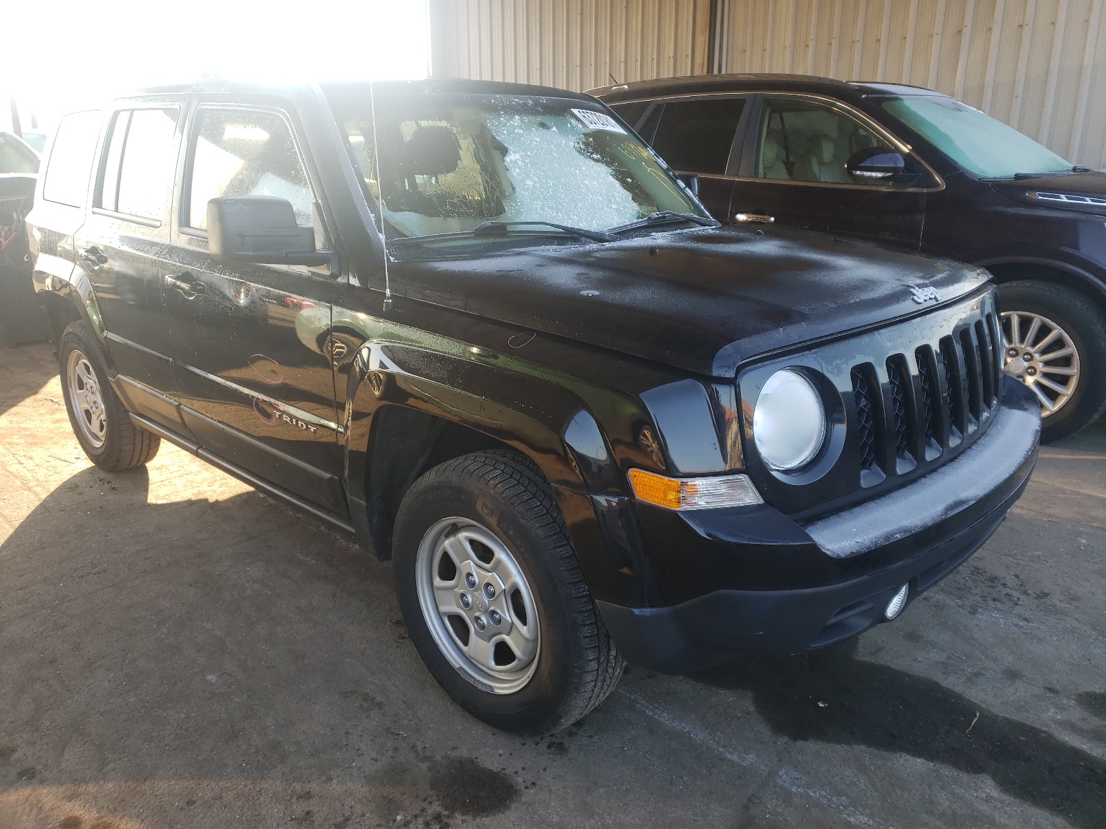 Photo 1 from auction – 2016 JEEP PATRIOT SP with VIN 1C4NJRBB1GD767512
