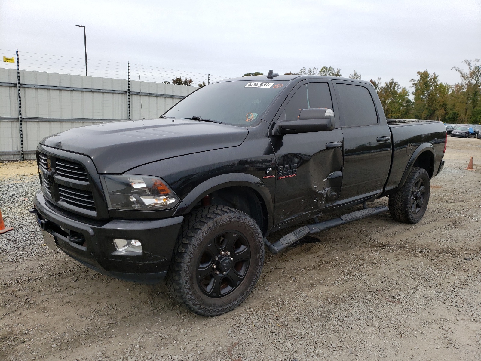 Photo 9 from auction – 2017 RAM 2500 SLT with VIN 3C6UR5DL3HG655731