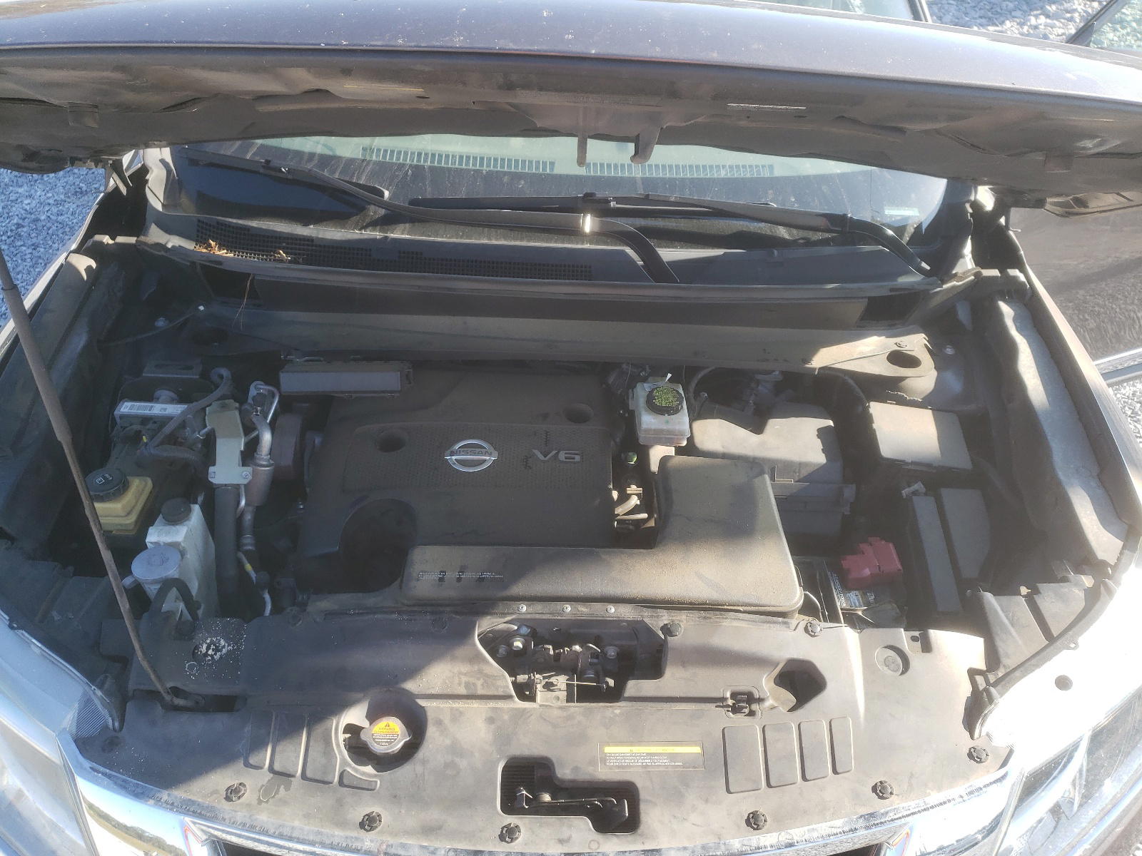 Photo 7 from auction – 2015 NISSAN PATHFINDER with VIN 5N1AR2MN5FC625122