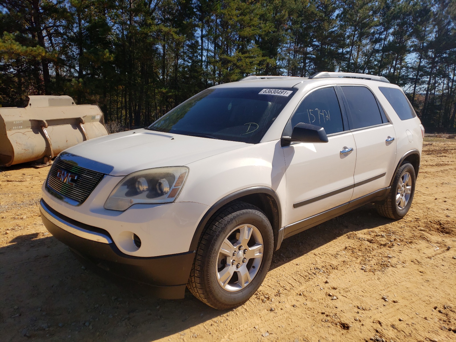 Photo 2 from auction – 2011 GMC ACADIA SLE with VIN 1GKKRNED9BJ277206