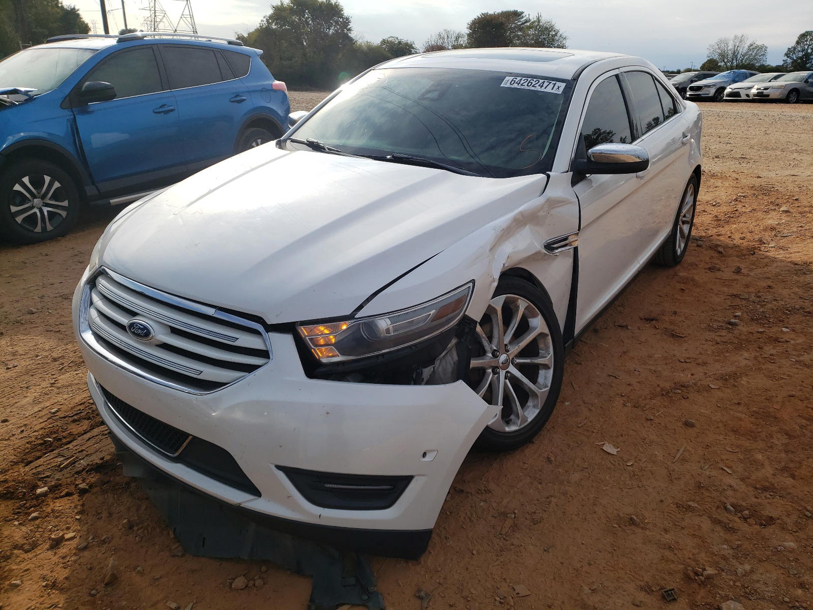 Photo 2 from auction – 2014 FORD TAURUS LIM with VIN 1FAHP2F83EG132729