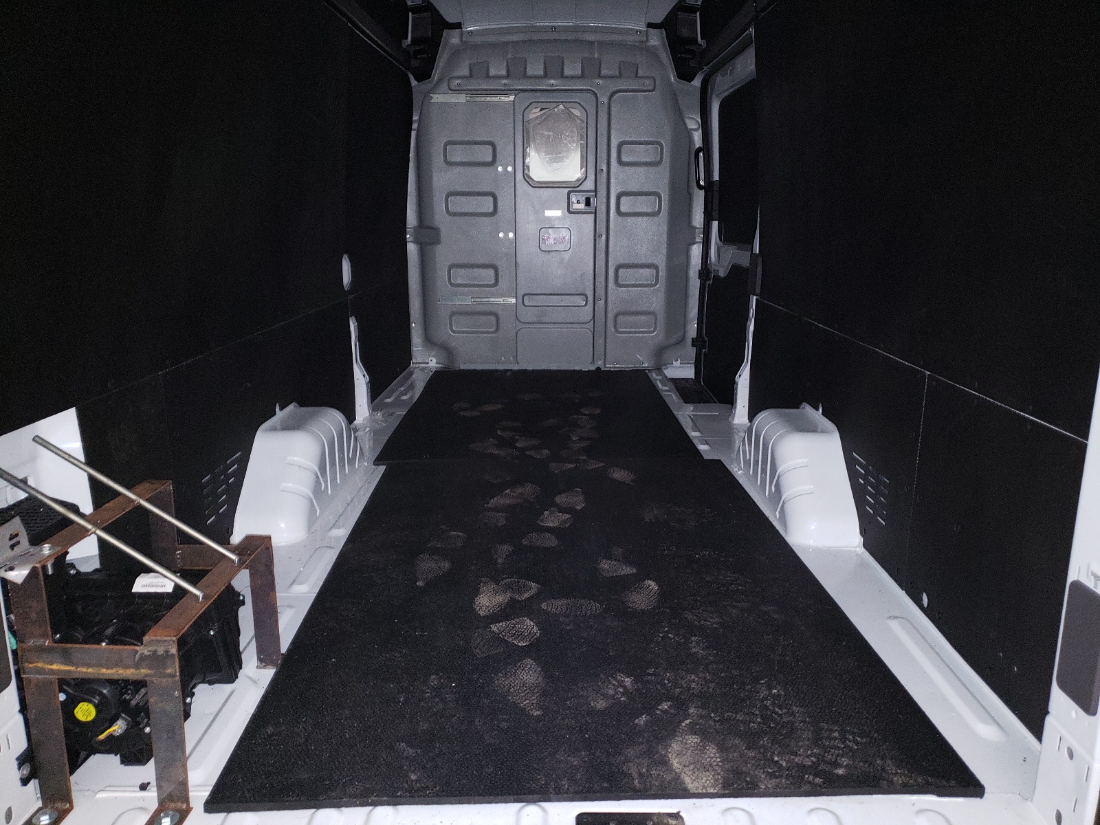 Photo 6 from auction – 2021 FORD TRANSIT T- with VIN 1FTBR3X84MKA64922