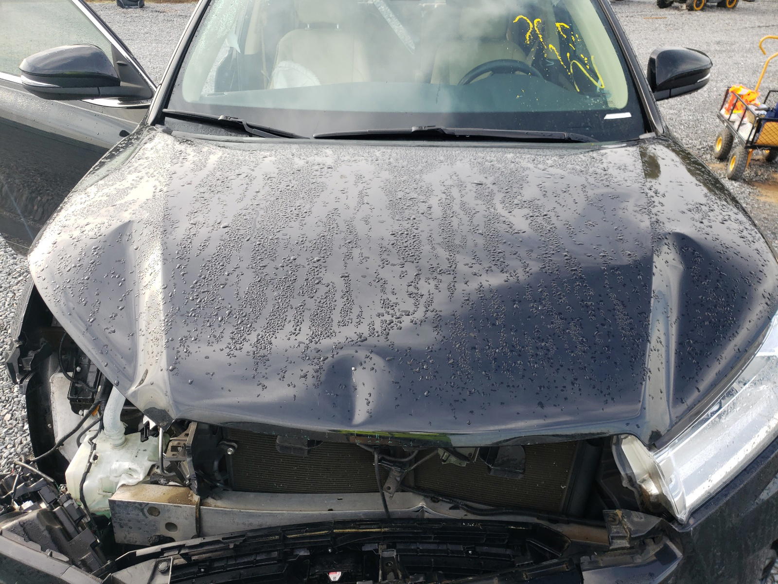 Photo 7 from auction – 2018 TOYOTA HIGHLANDER with VIN 5TDJZRFH4JS528795