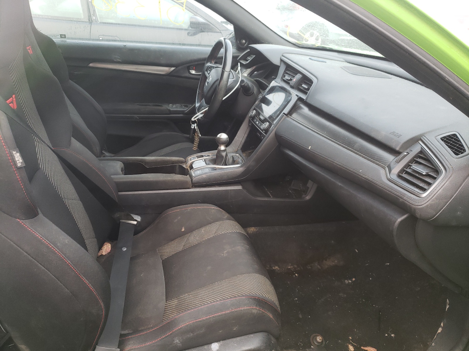 Photo 5 from auction – 2018 HONDA CIVIC SI with VIN 2HGFC3A56JH750997