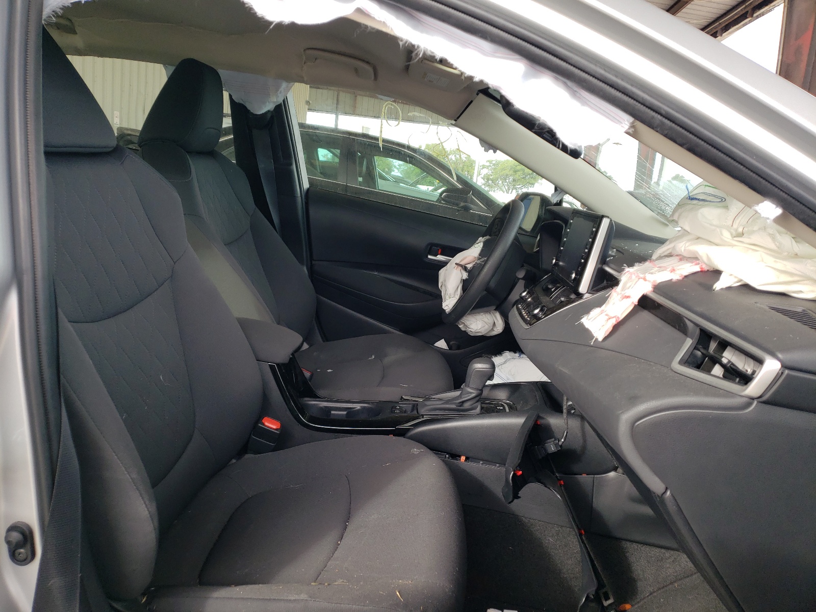 Photo 5 from auction – 2021 TOYOTA COROLLA LE with VIN JTDEPMAE7MJ178099