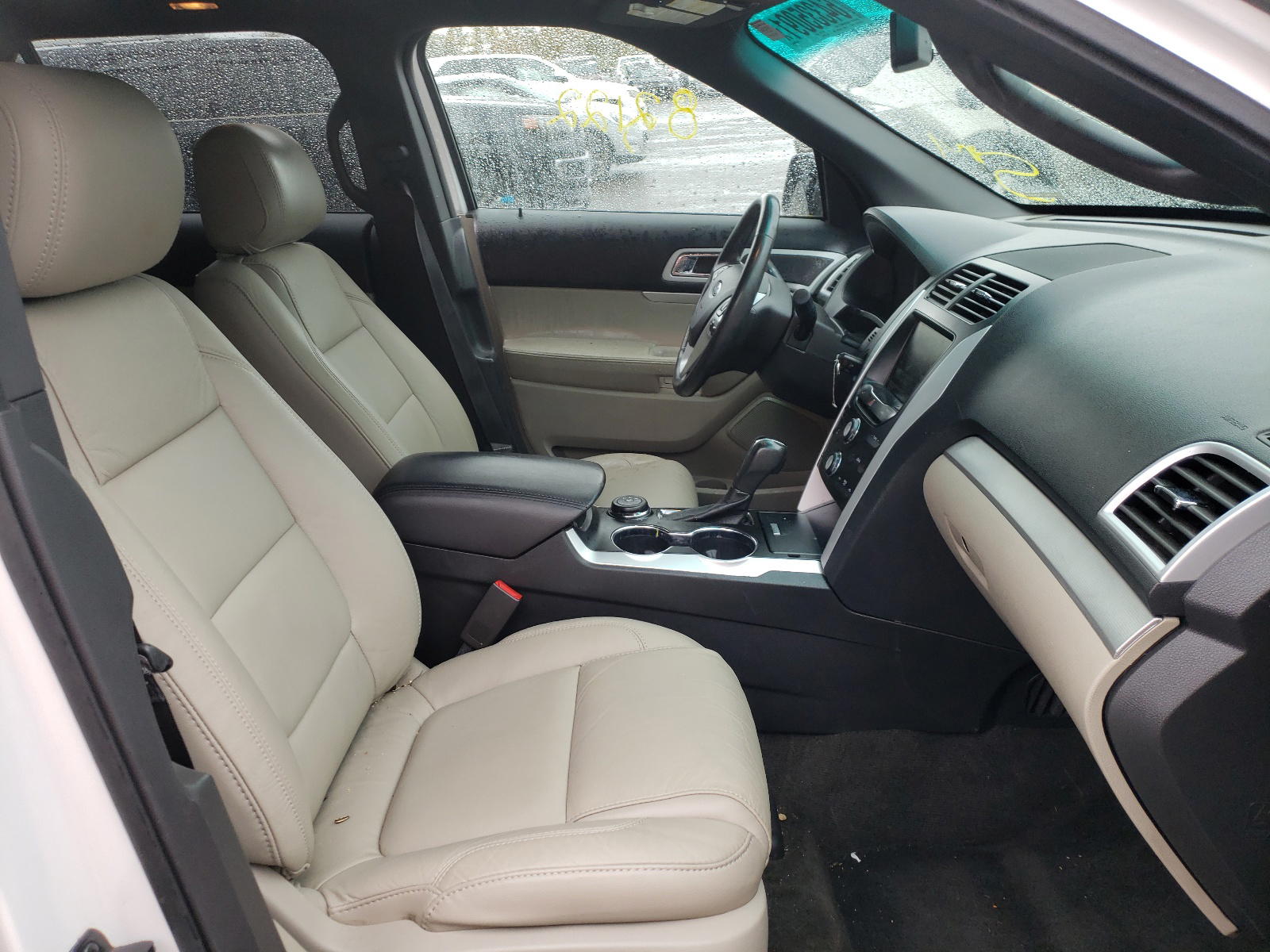 Photo 5 from auction – 2015 FORD EXPLORER X with VIN 1FM5K8D81FGA34796